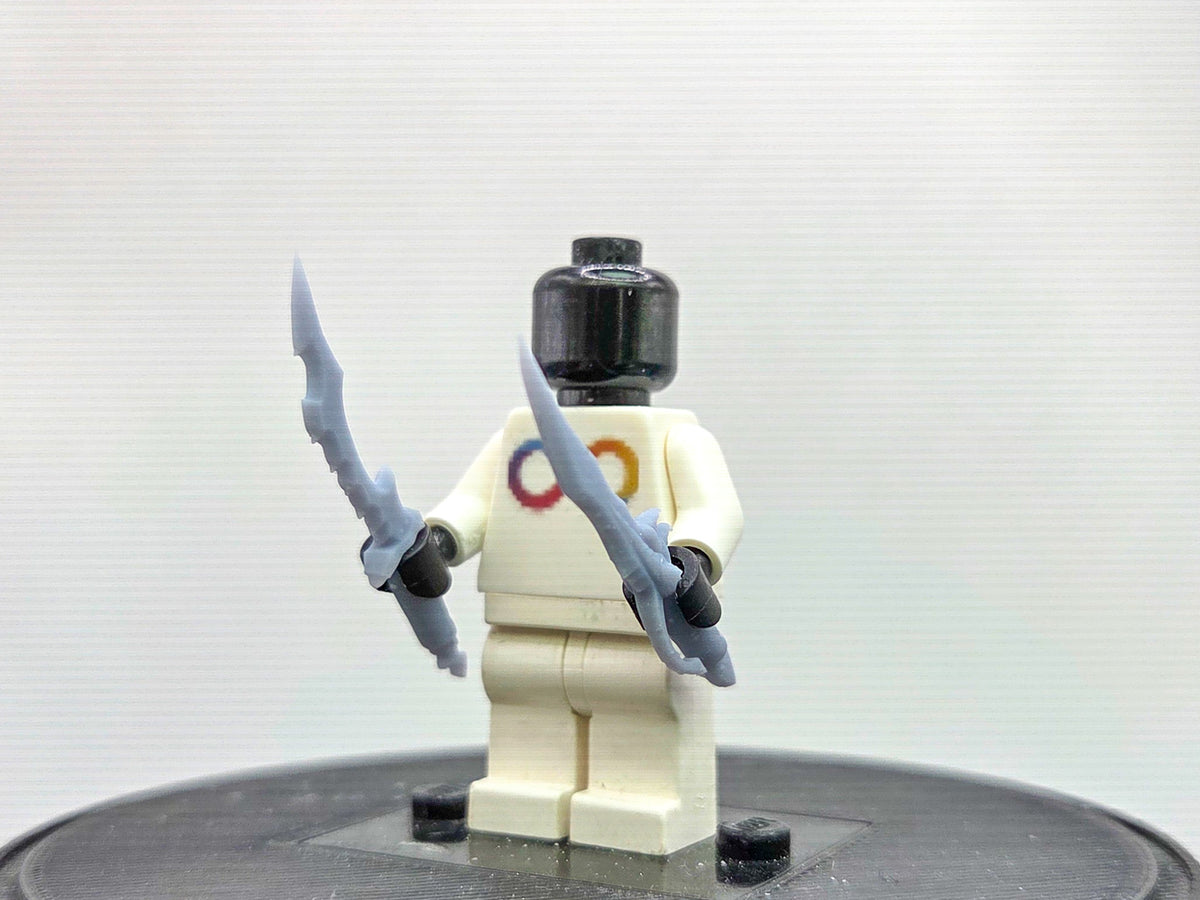 Building toy custom 3D printed the gamer one who controls shadows daggers v2
