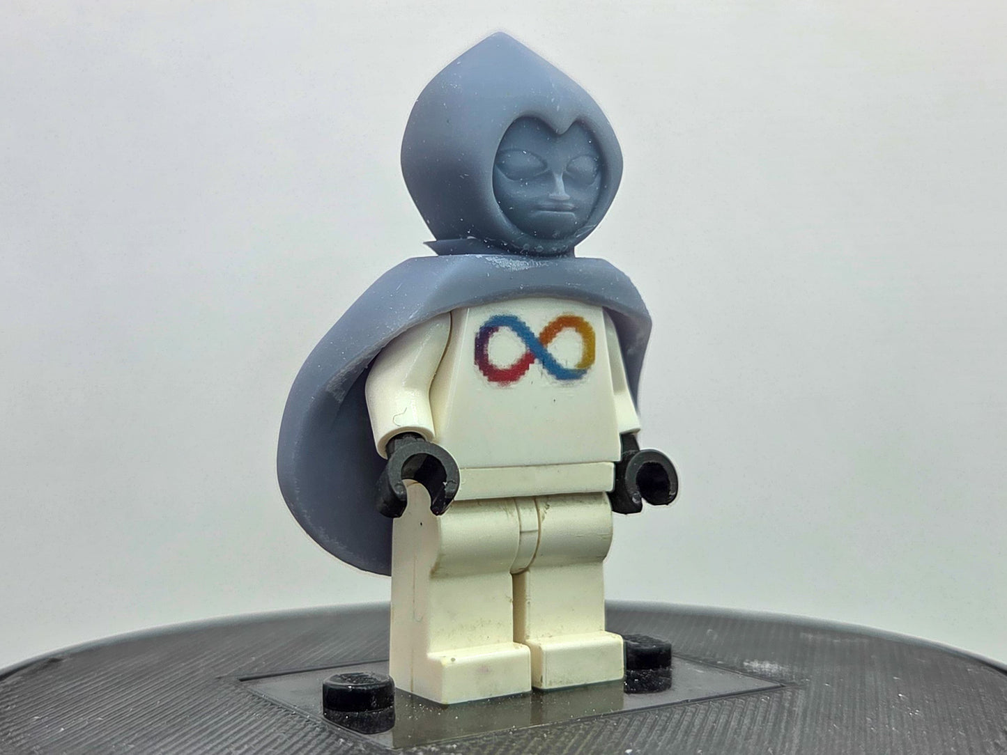 Custom 3D printed golden helmet villain!
