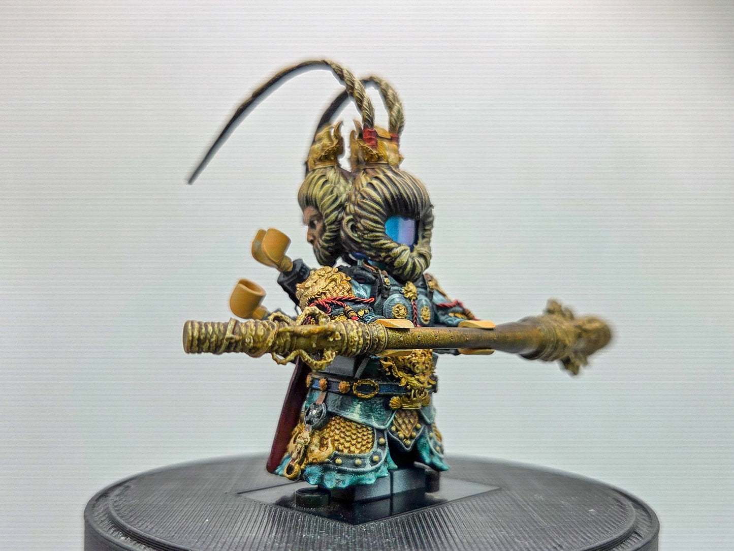 Custom 3D printed and painted king of the monkeys with 3 heads!