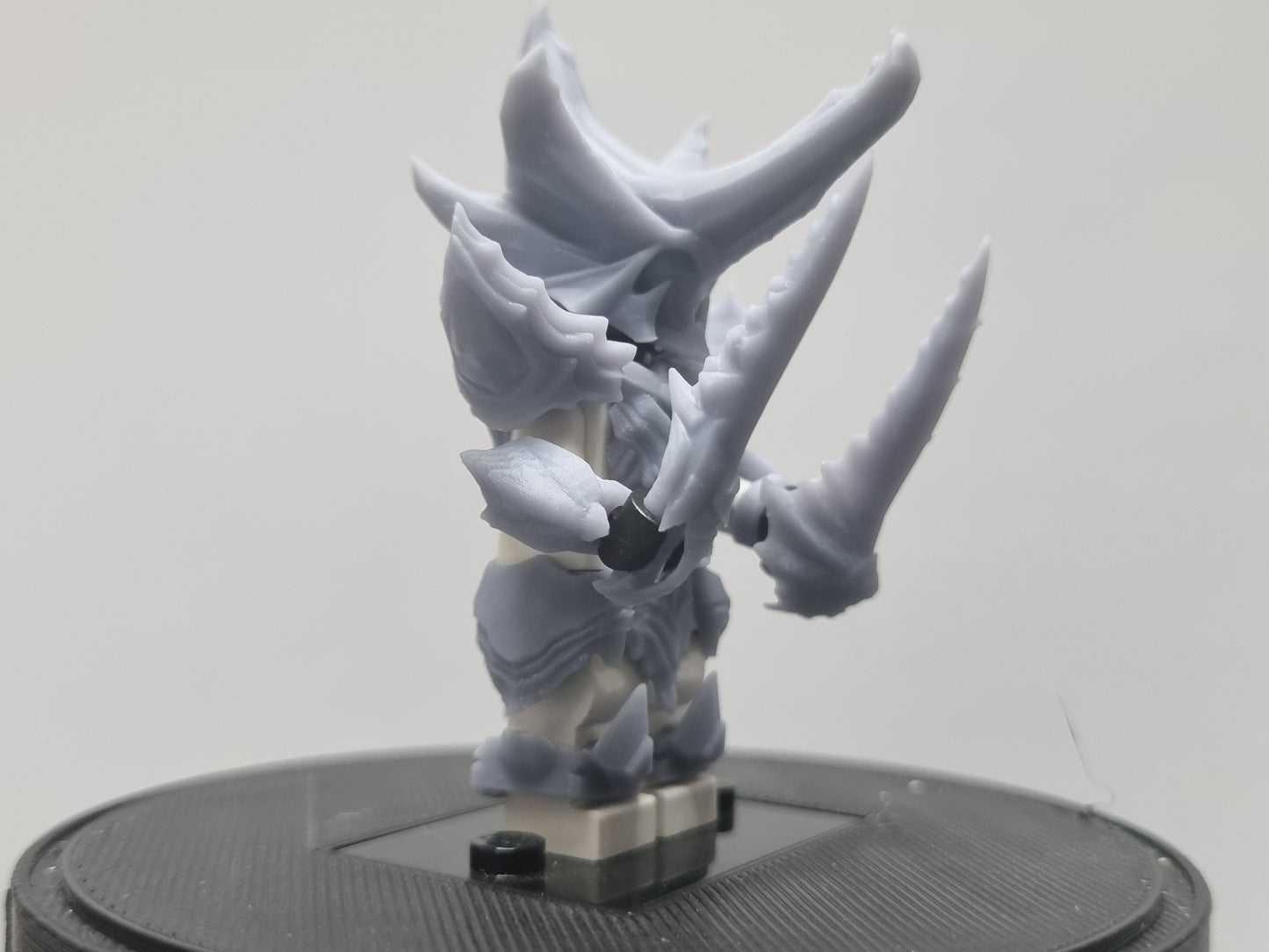 Lego custom 3D printed horned hunter armor set!