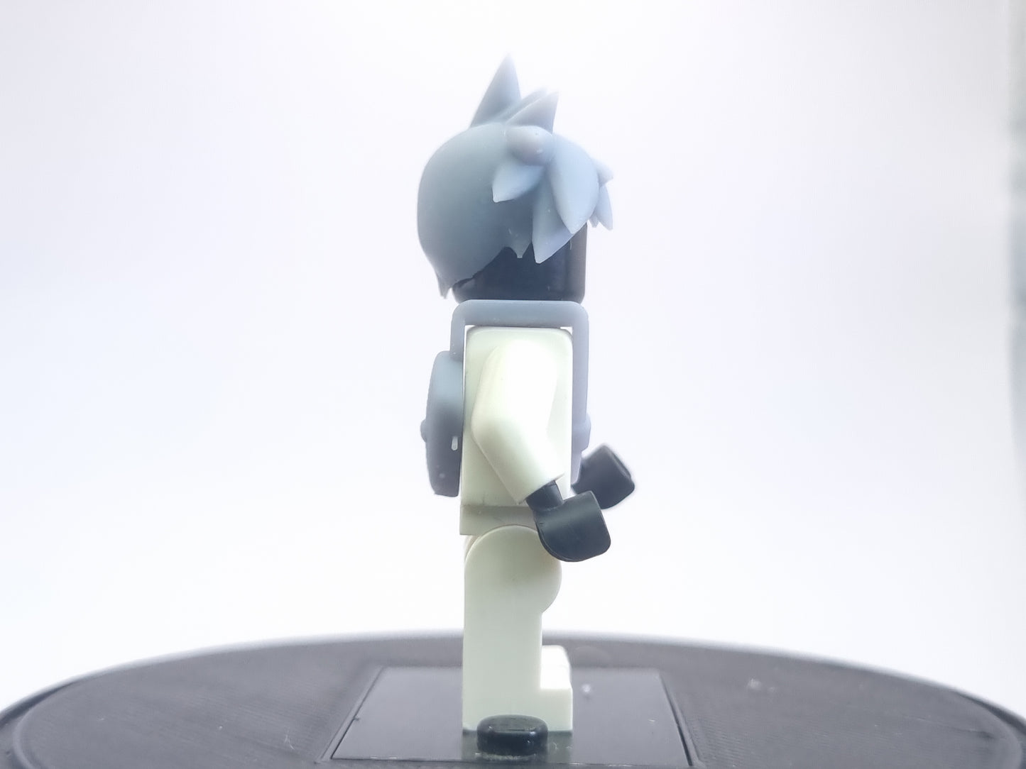 lego compatible 3D printed catcher with spikey hair!