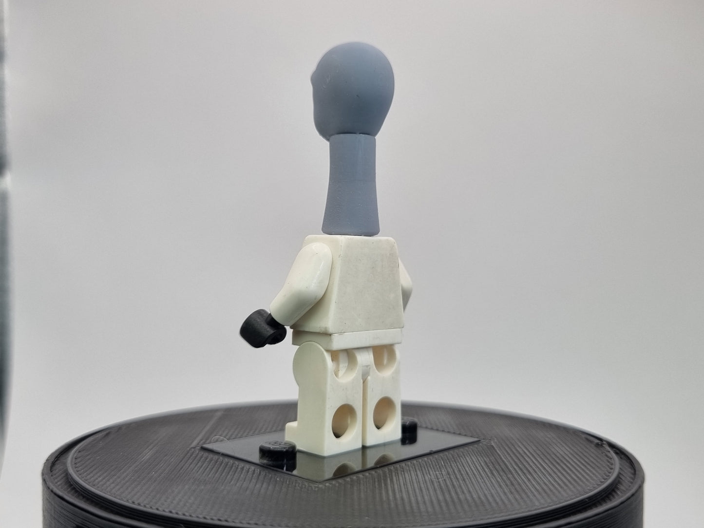 lego compatible 3D printed turnable Long neck alien head!