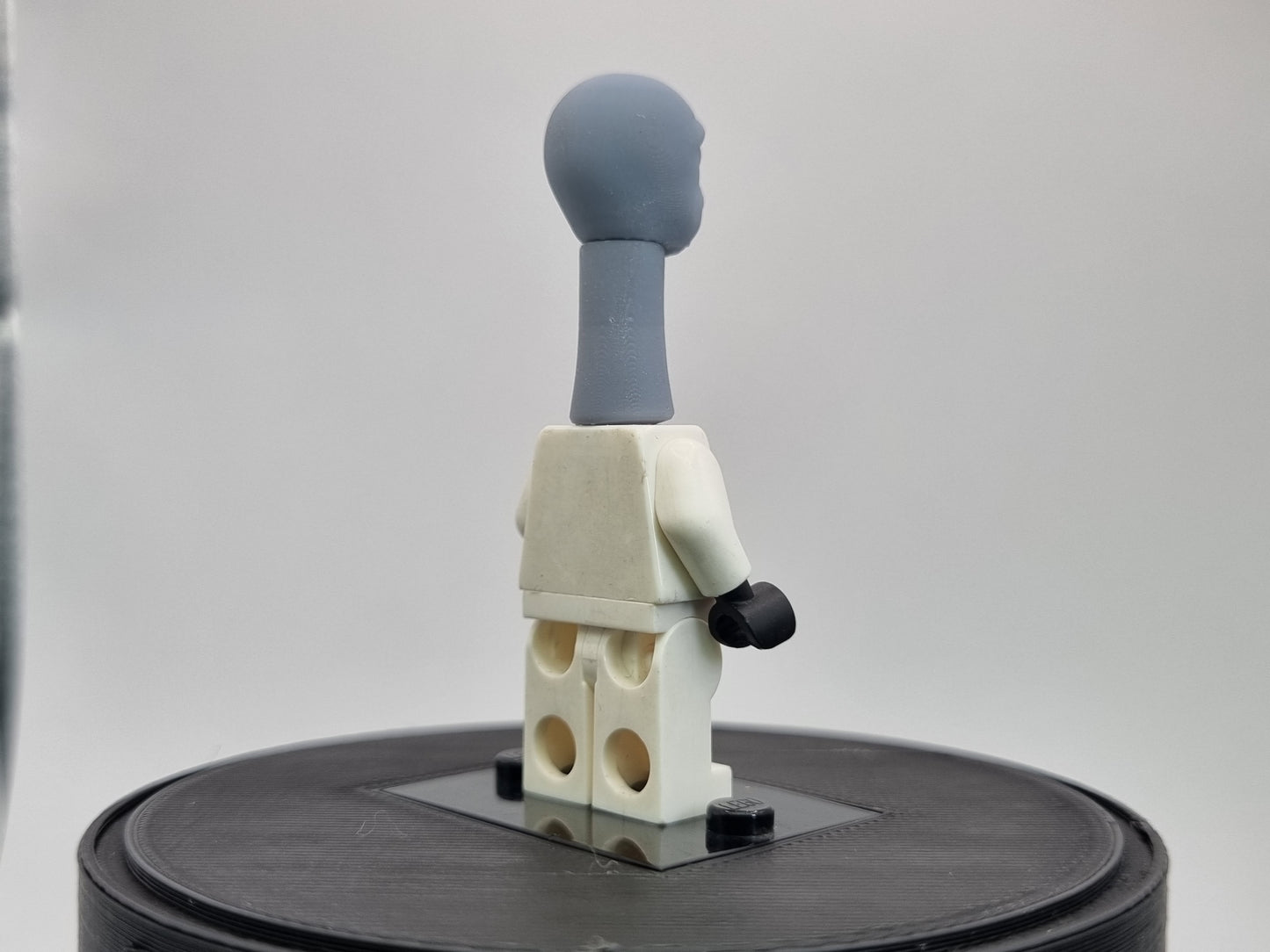 lego compatible 3D printed turnable Long neck alien head!