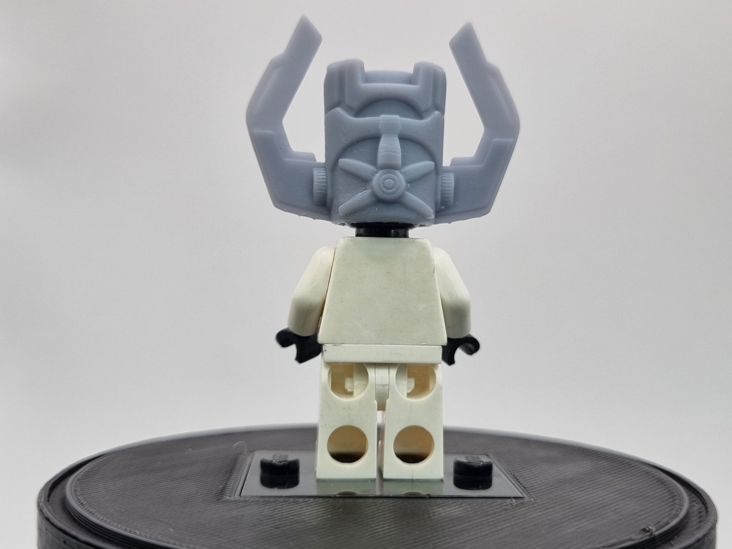 Lego compatible 3D printed guy with big hunger helmet!