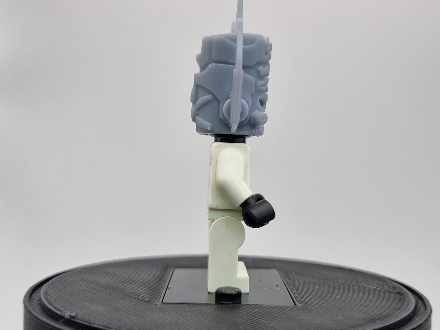 Lego compatible 3D printed guy with big hunger helmet!