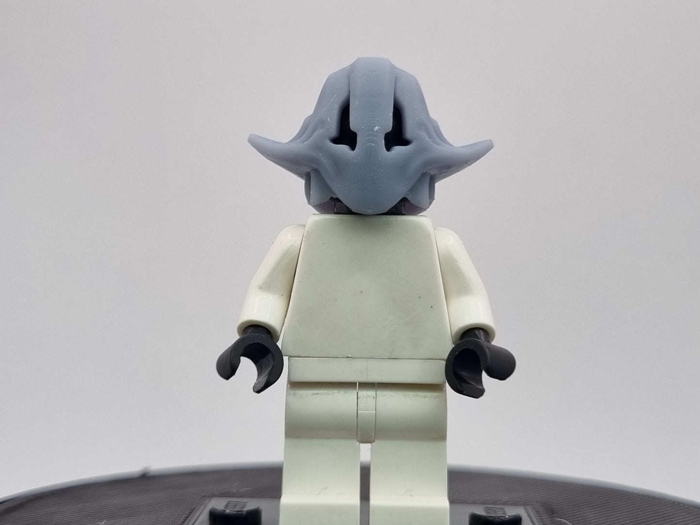 lego compatible 3D printed alien hunter armor!