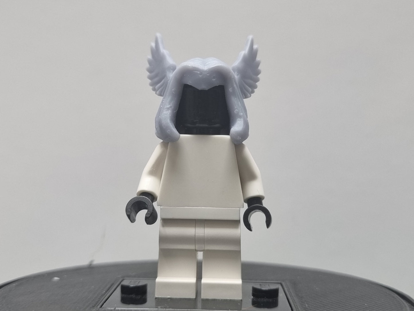 Building toy custom 3D printed Norse god heads and hairs!