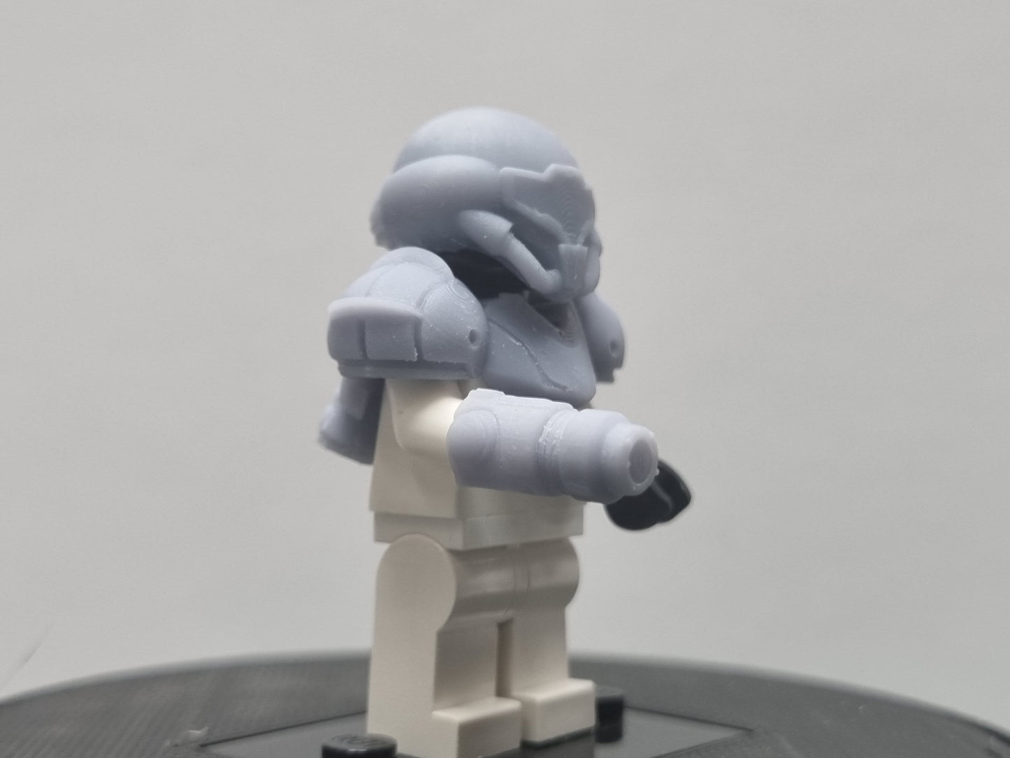 Building toy custom 3D printed alien power armor set