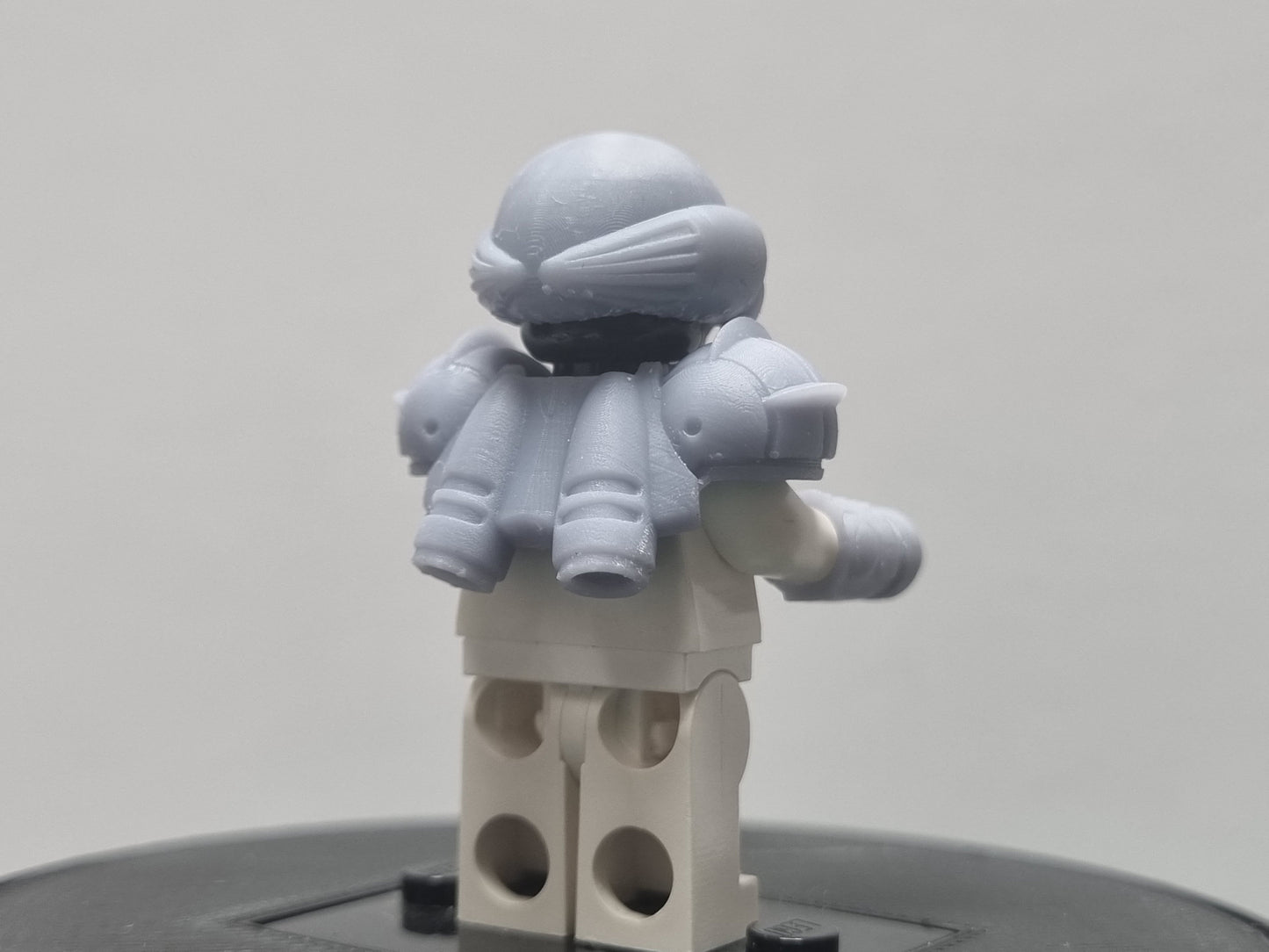 Building toy custom 3D printed alien power armor set