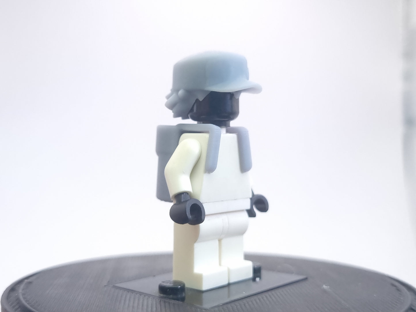 Building toy custom 3D printed red catcher