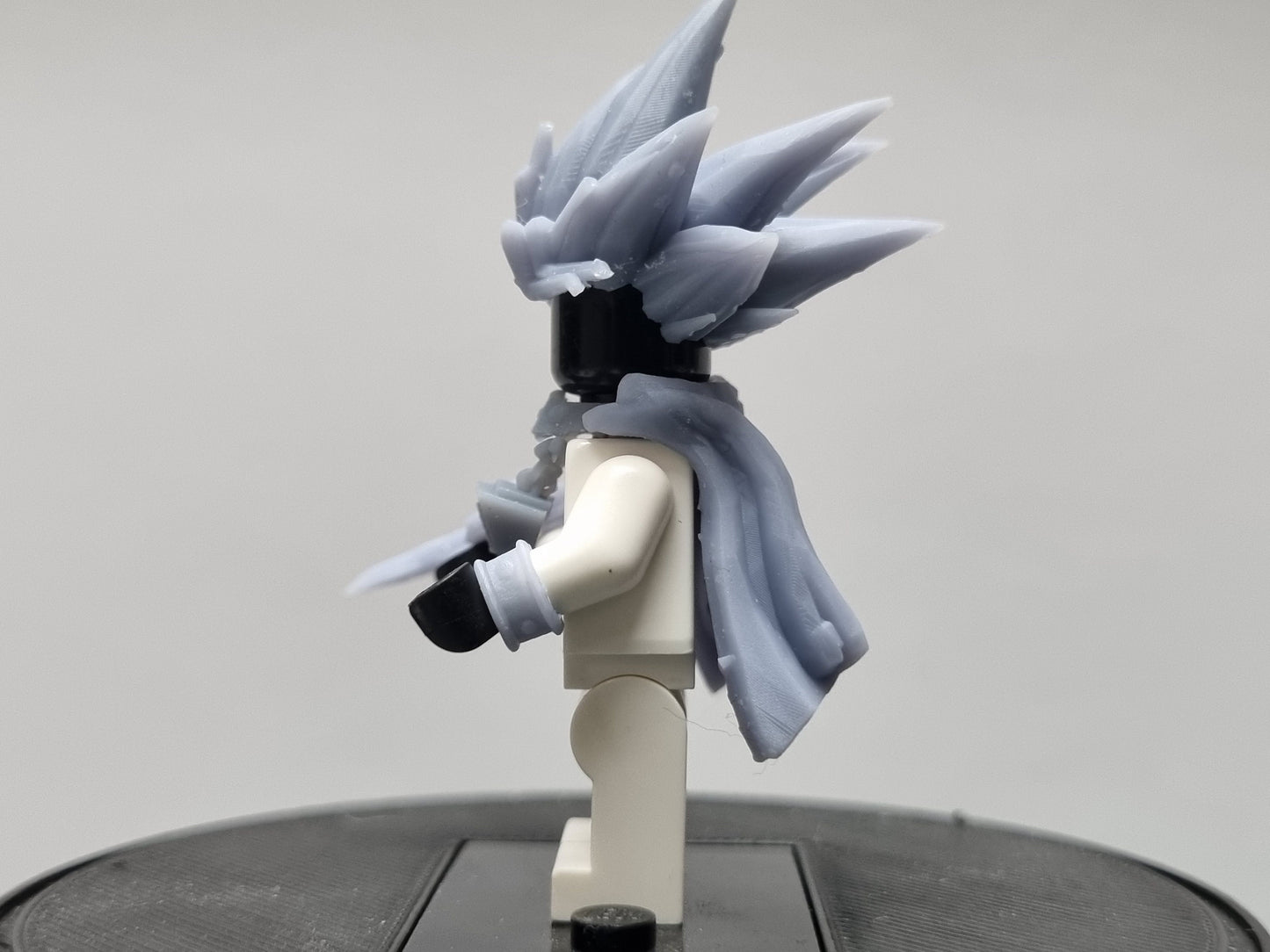 Building toy custom 3D printed card master with spikey hair!