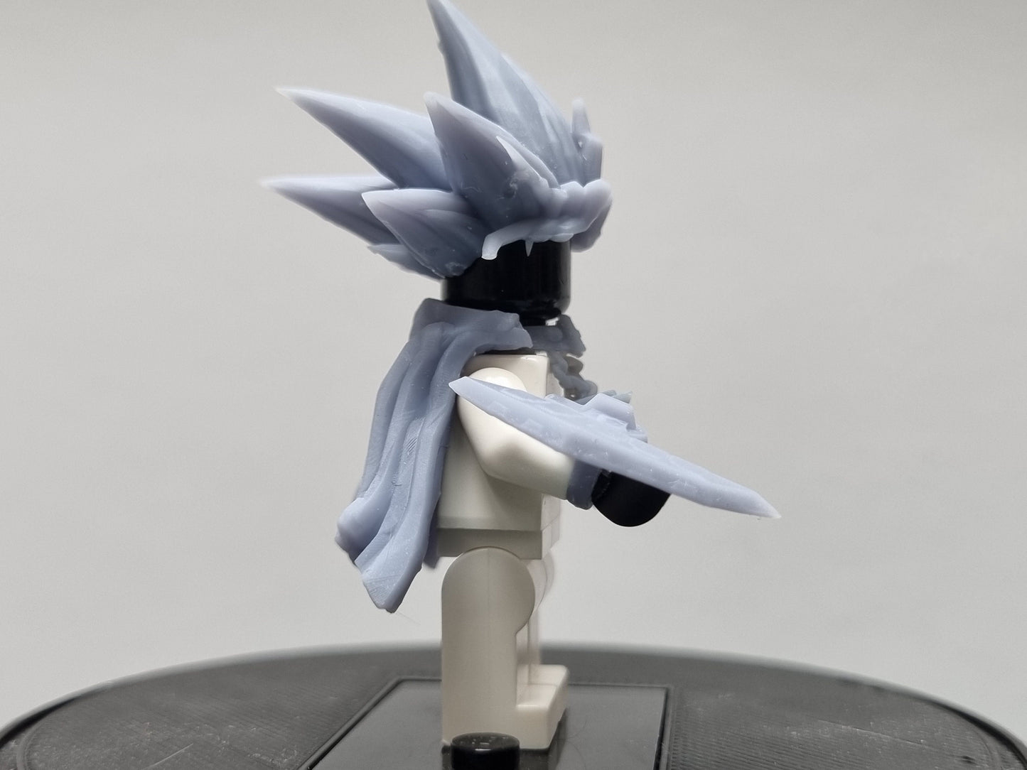 Building toy custom 3D printed card master with spikey hair!