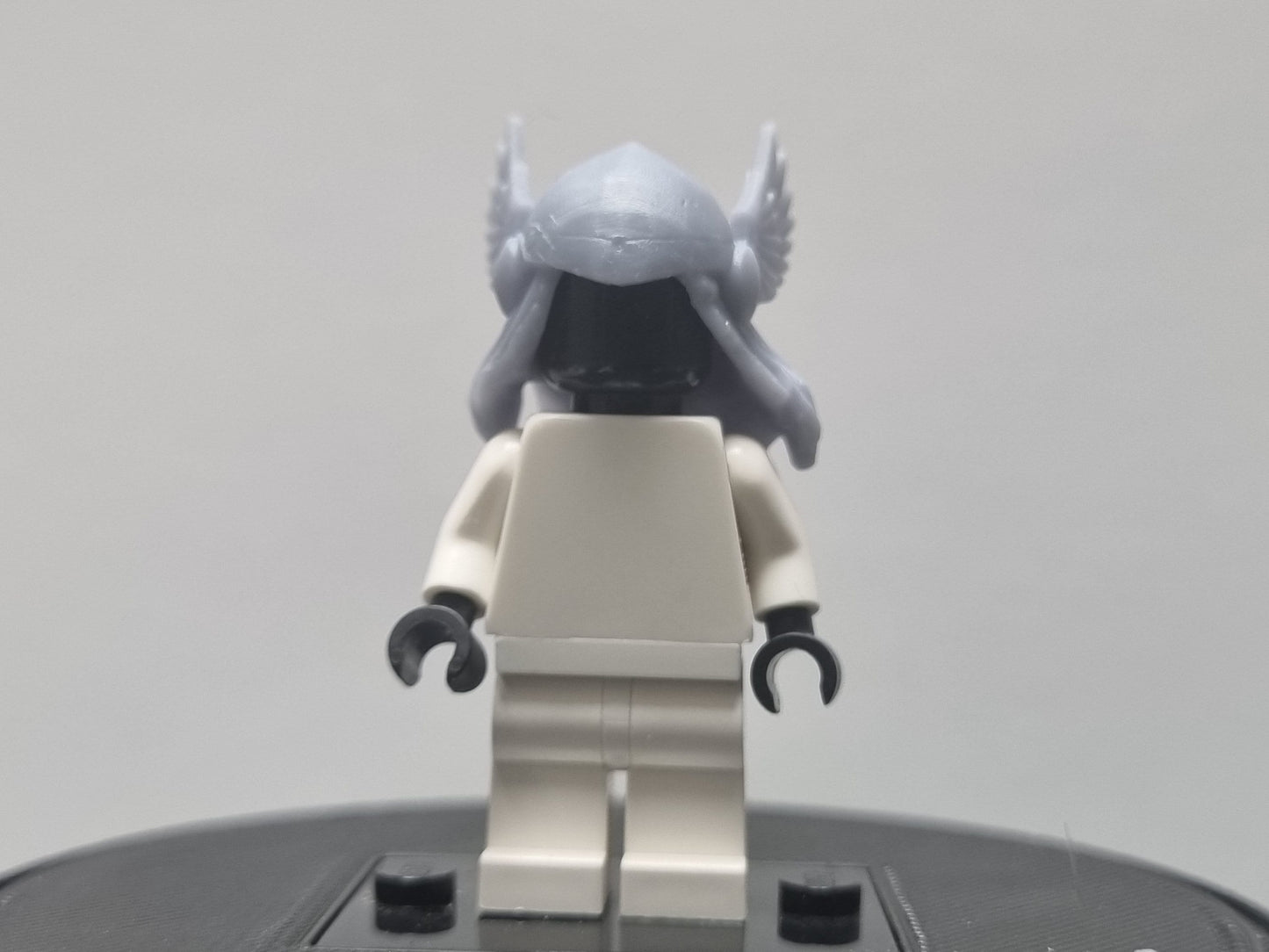 Building toy custom 3D printed Norse god heads and hairs!