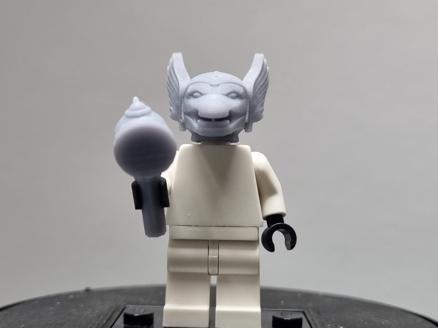 Building toy custom 3D printed Norse god heads and hairs!