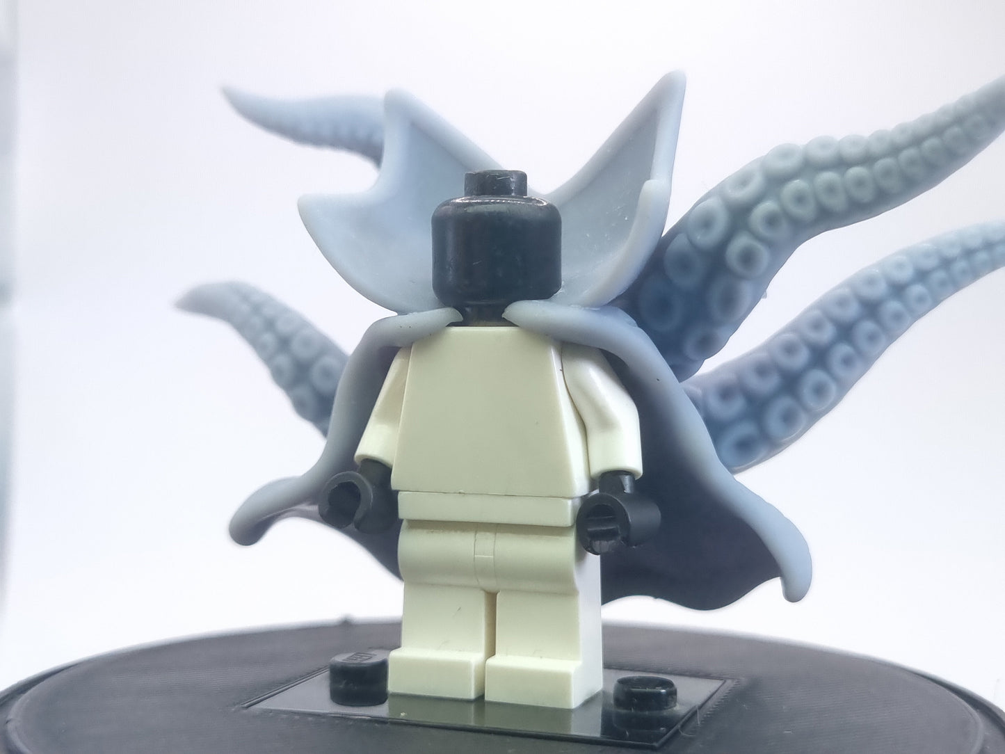 Building toy custom 3D printed magical tentacle coat!