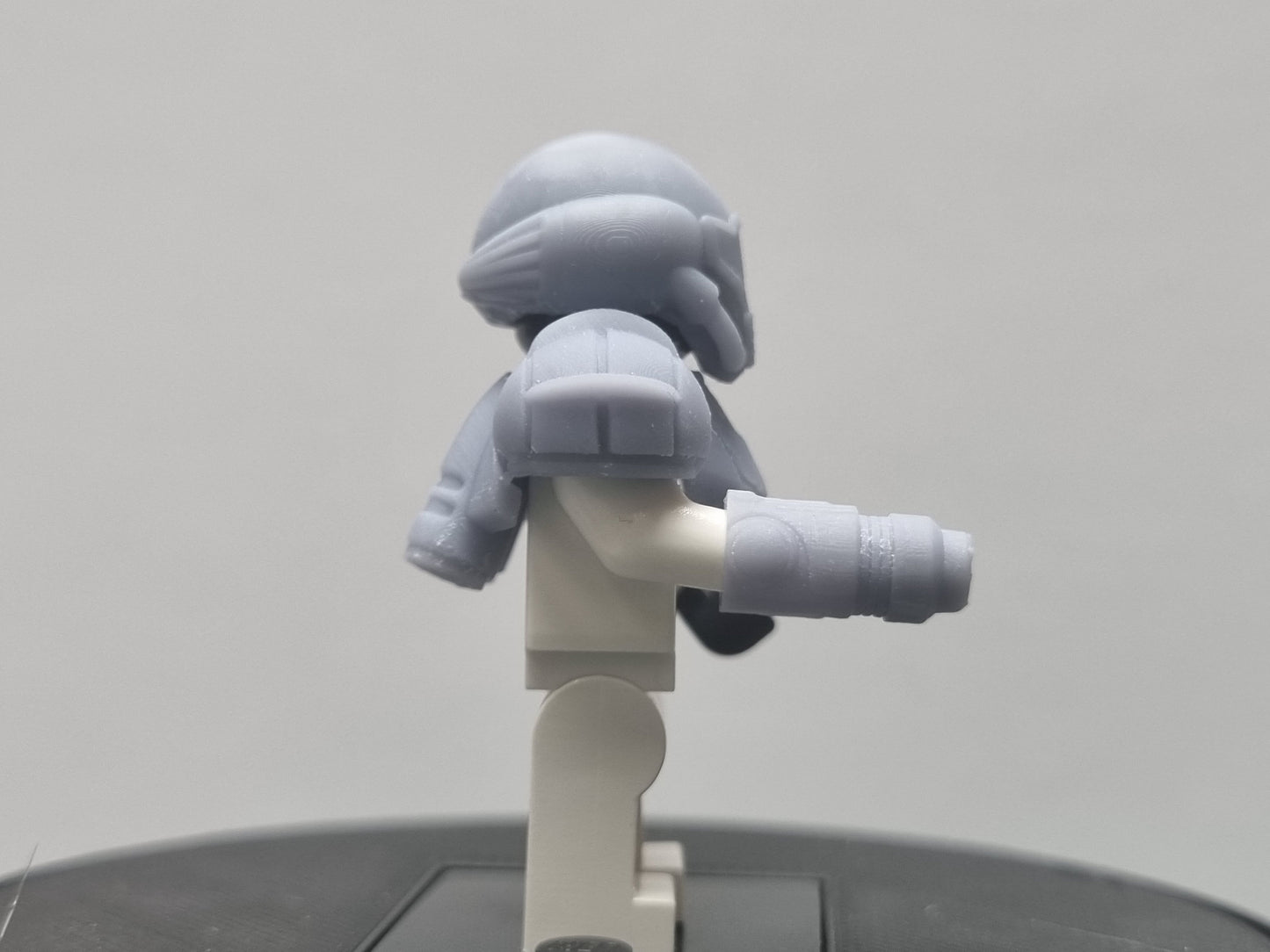 Building toy custom 3D printed alien power armor set