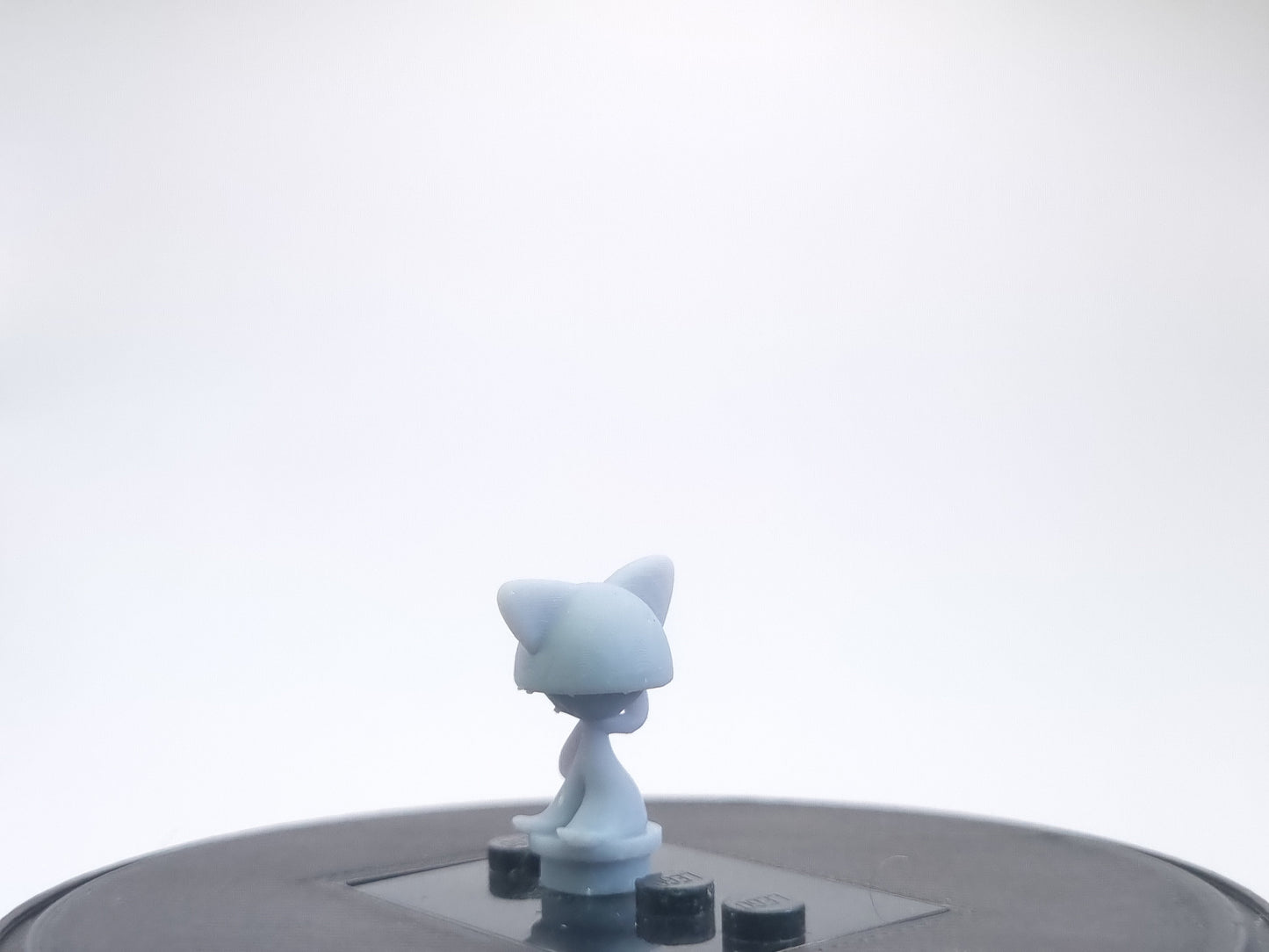 Building toy custom 3D printed egg head