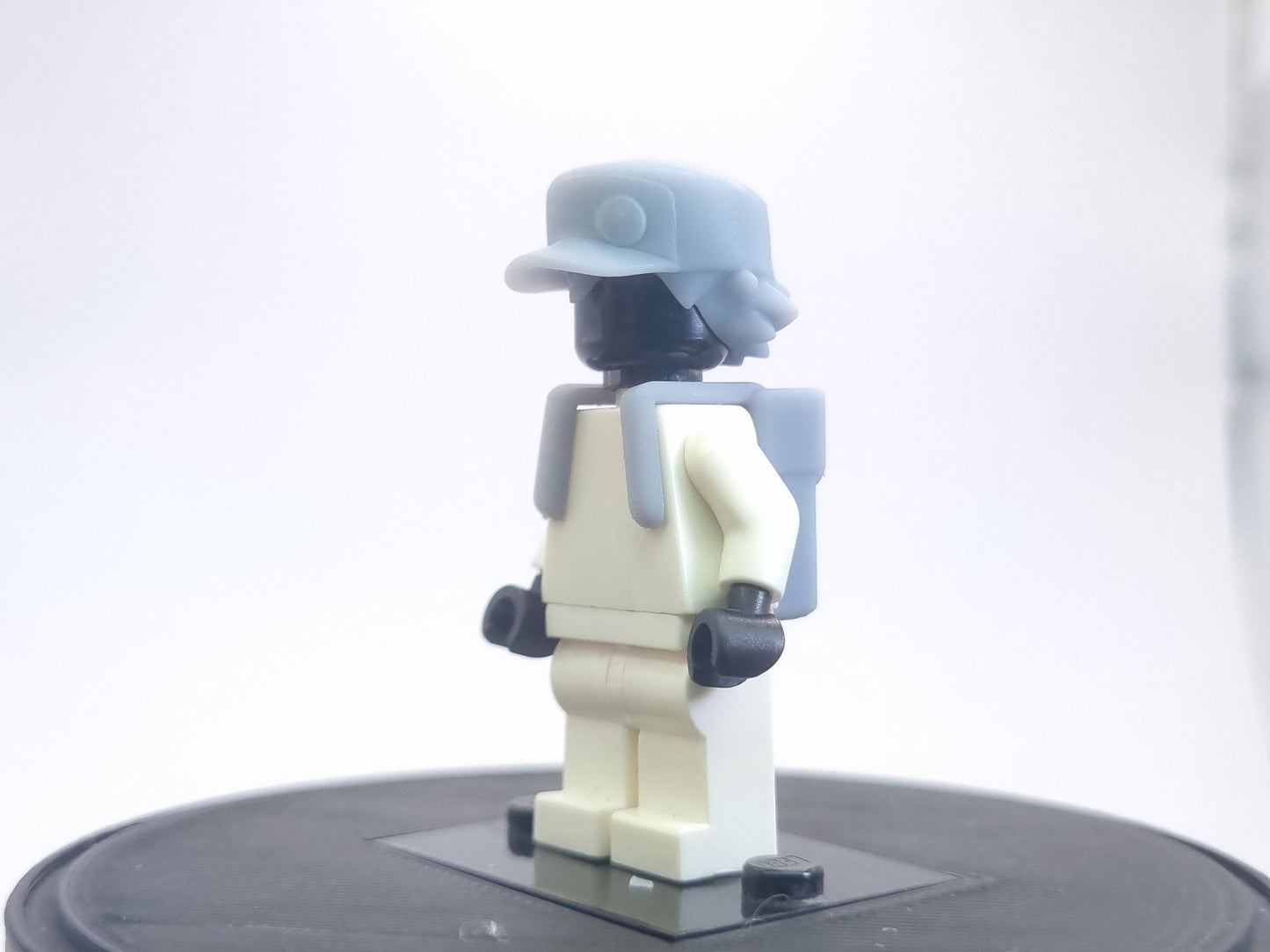 Building toy custom 3D printed red catcher