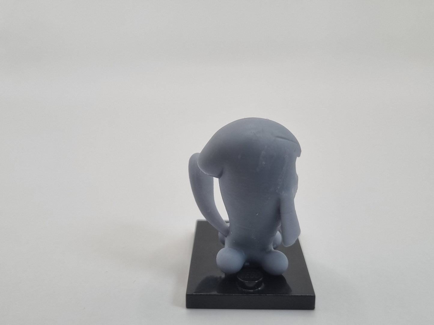 Building toy custom 3D printed happy balloon creature