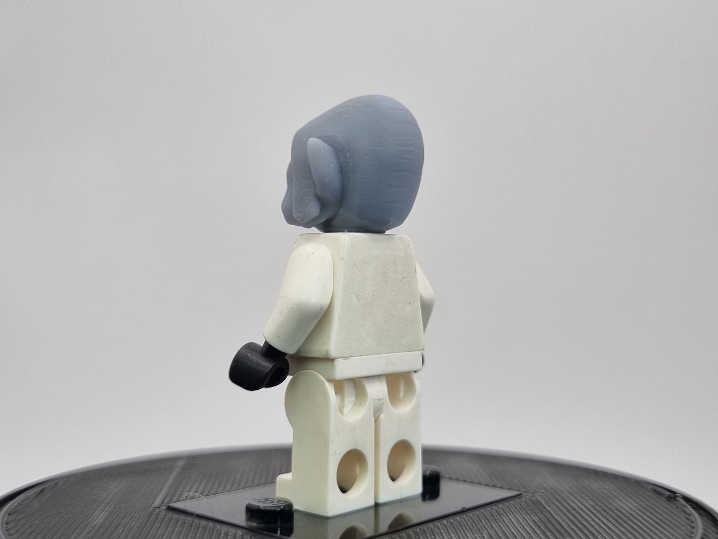 Buidling toy dog like galaxy wars alien head!