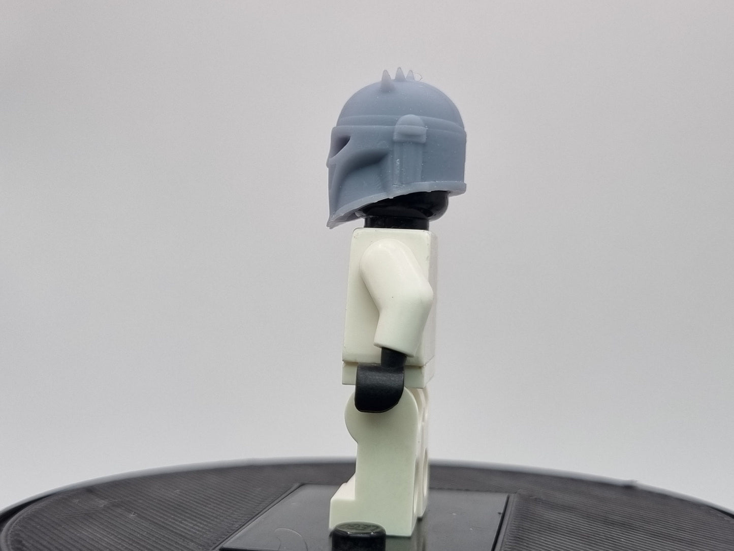 Buidling toy galaxy wars smit helmet!
