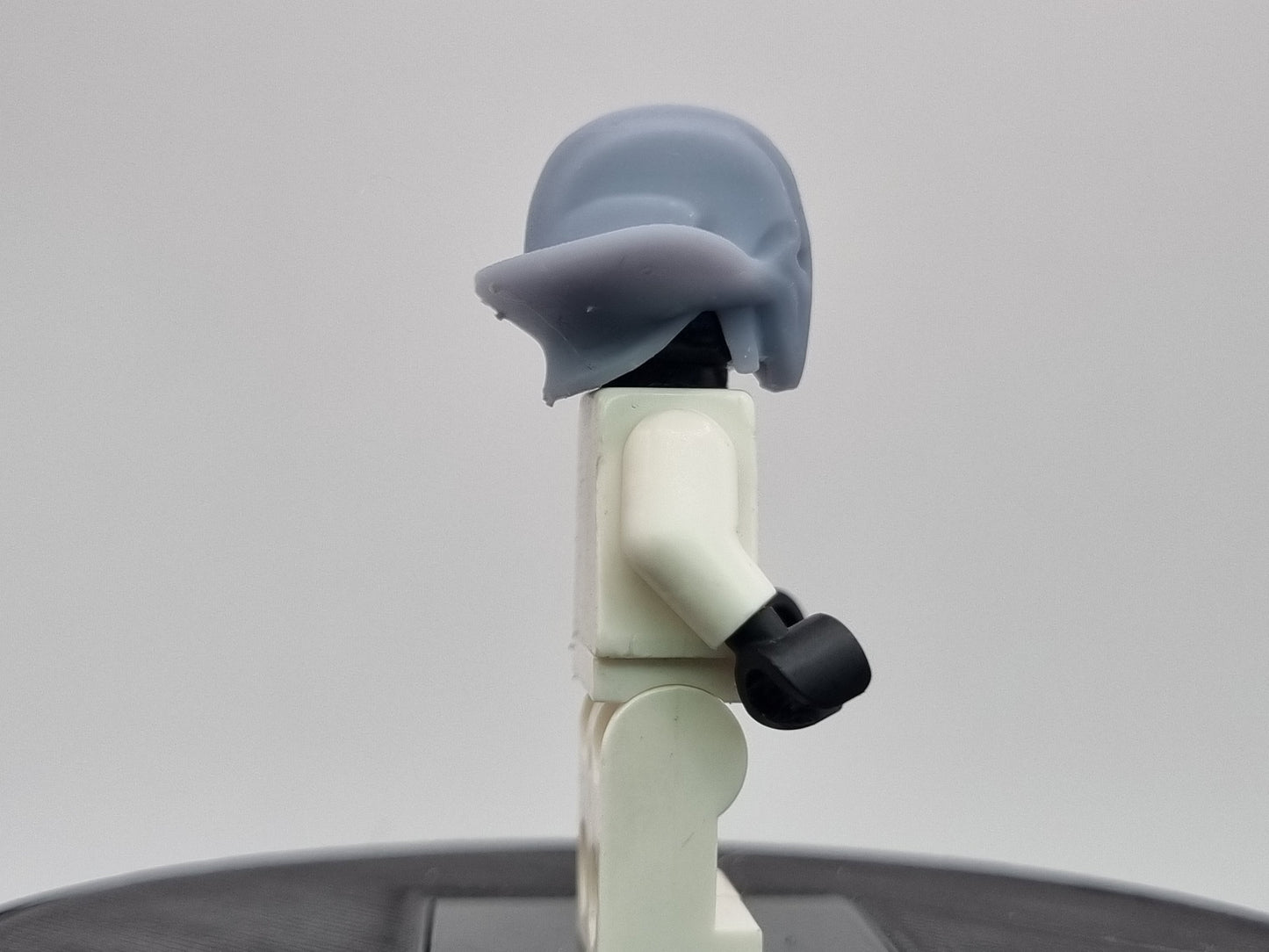 Building toy galaxy wars red hunter helmet!
