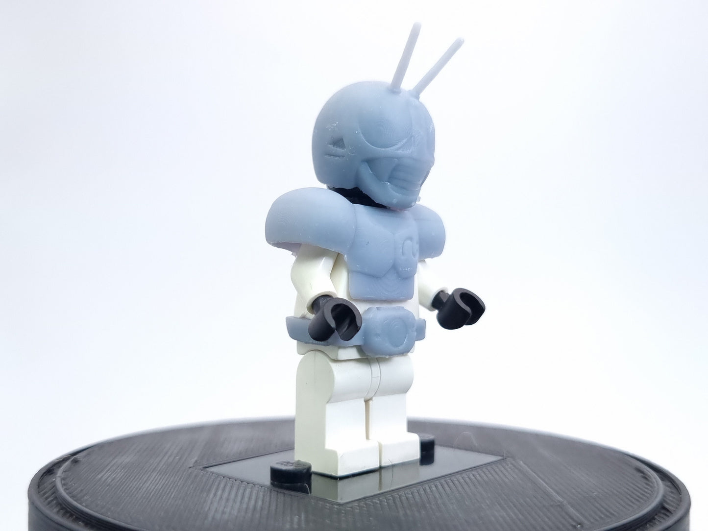Building toy motorcycle rider bug!