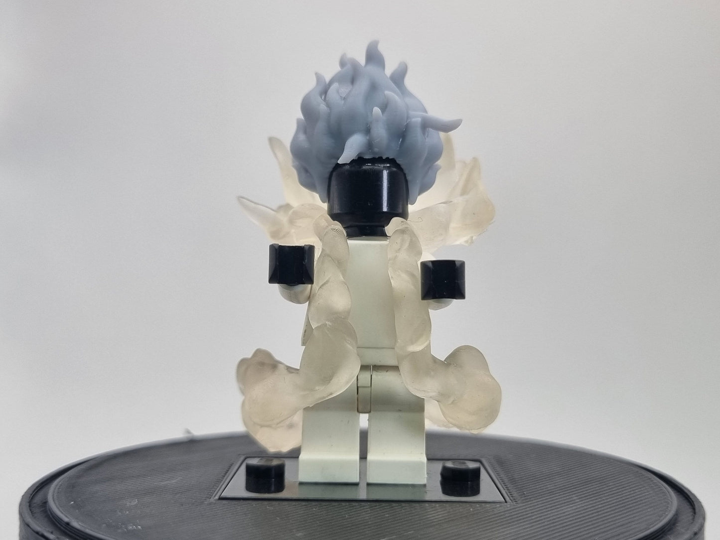 Building toy custom 3D printed transparent cloud man