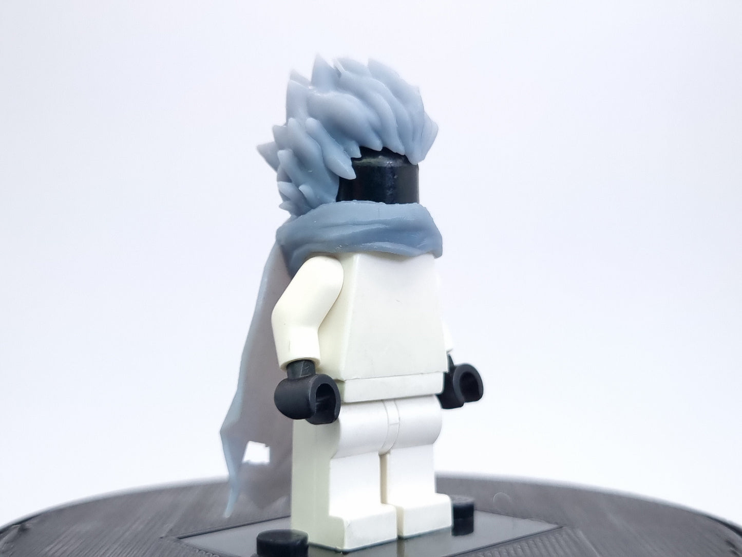 Building toy scarf man!