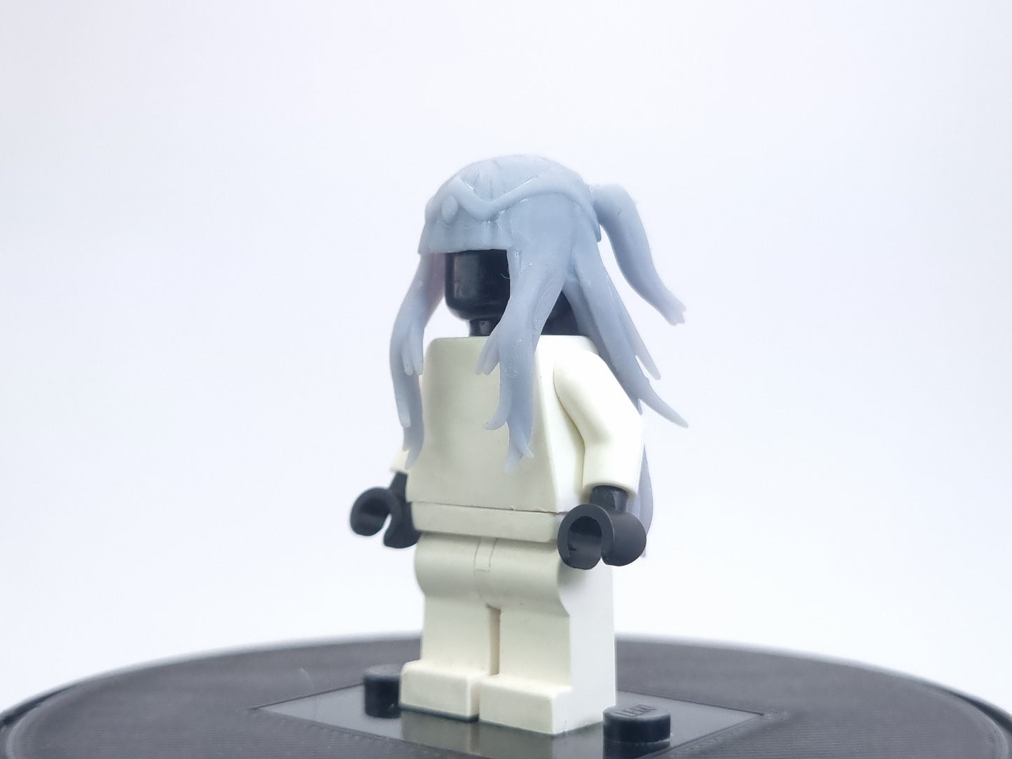 Building toy anime girl hairpiece!