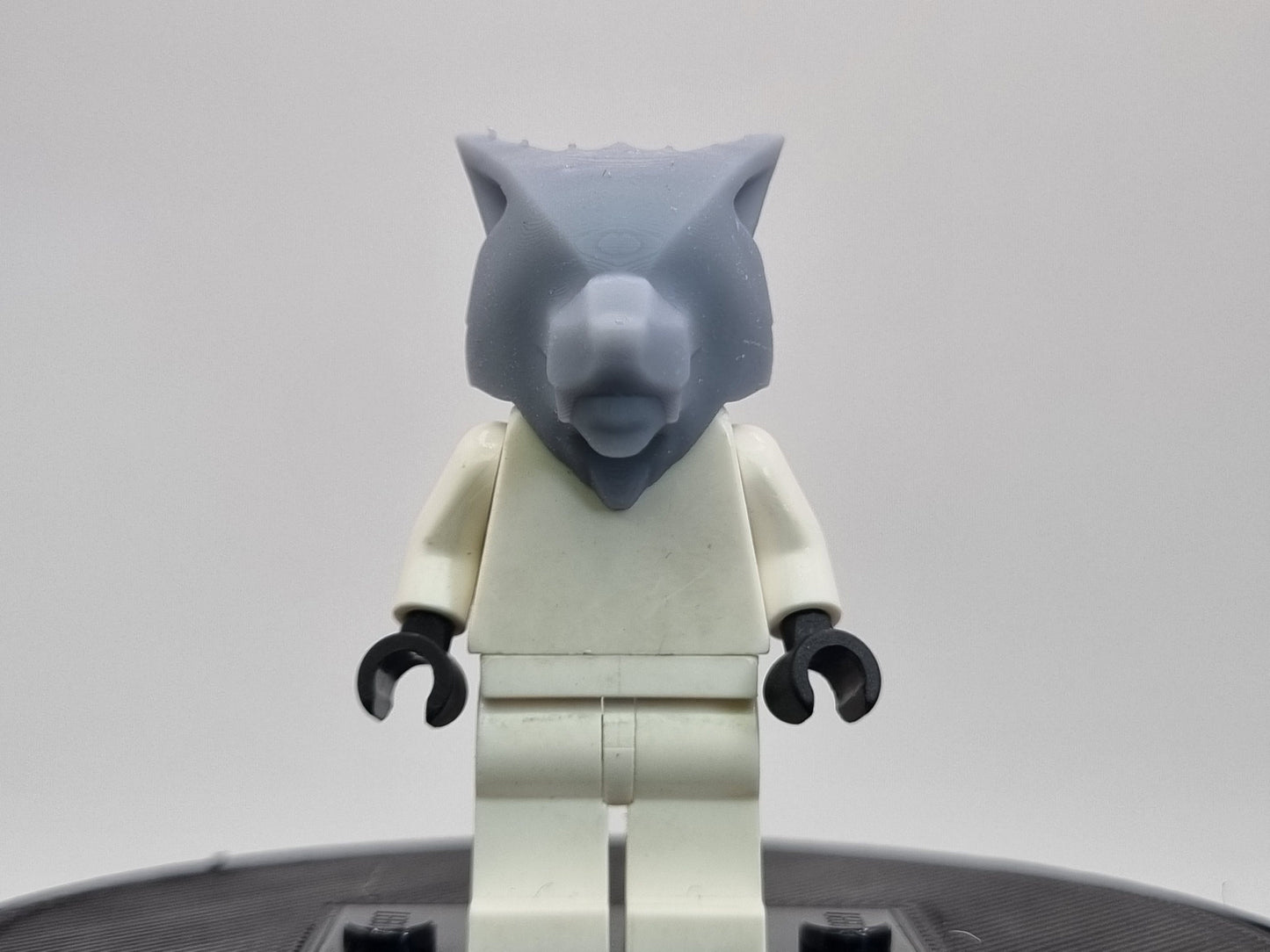 Buidling toy wolve head!