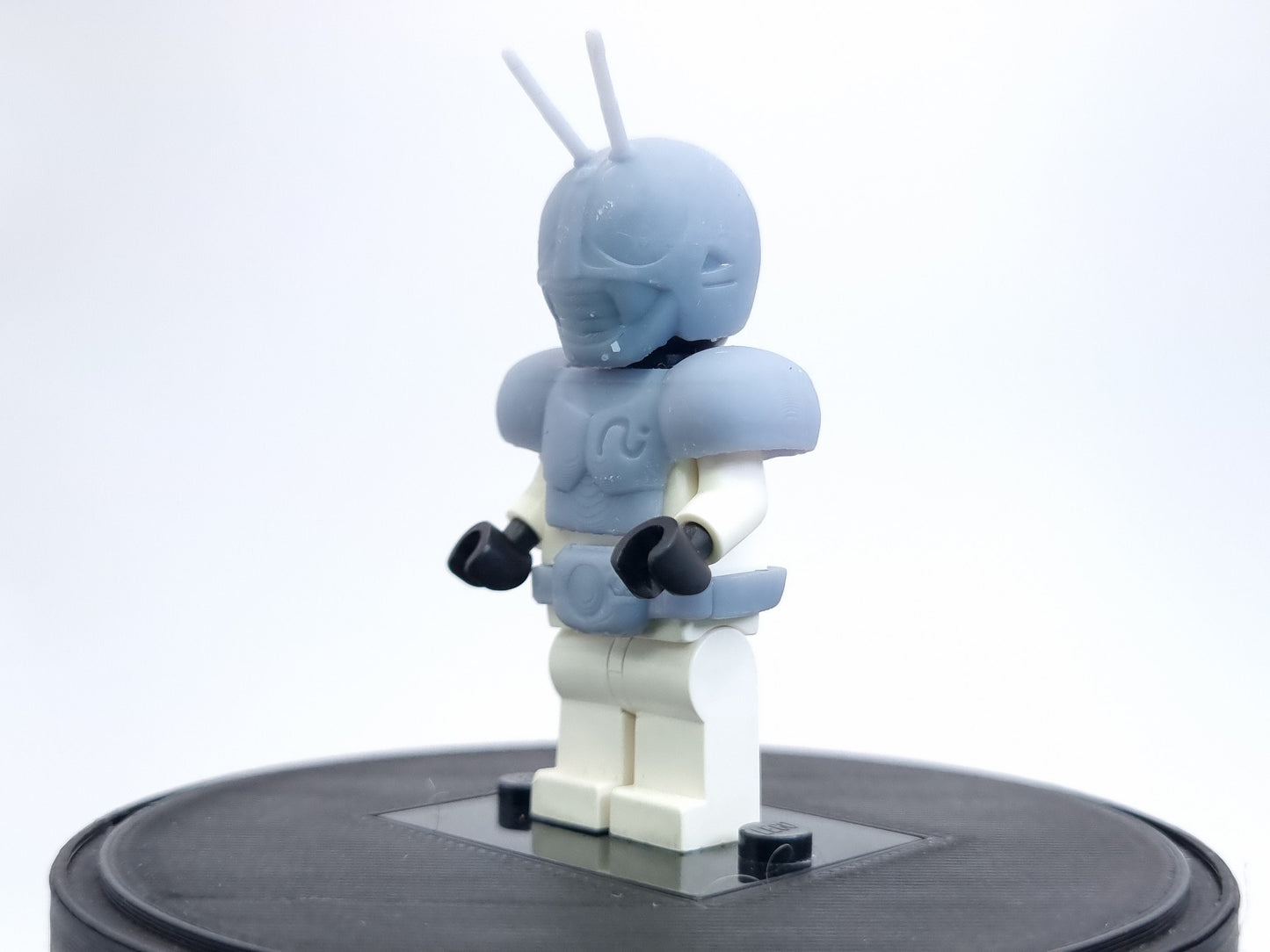 Building toy motorcycle rider bug!
