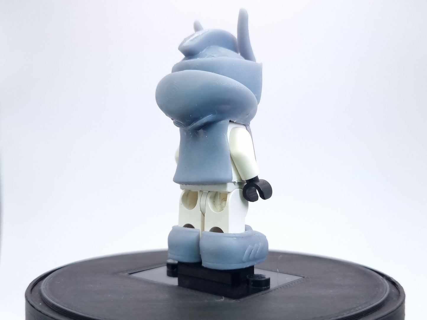 Building toy martian!