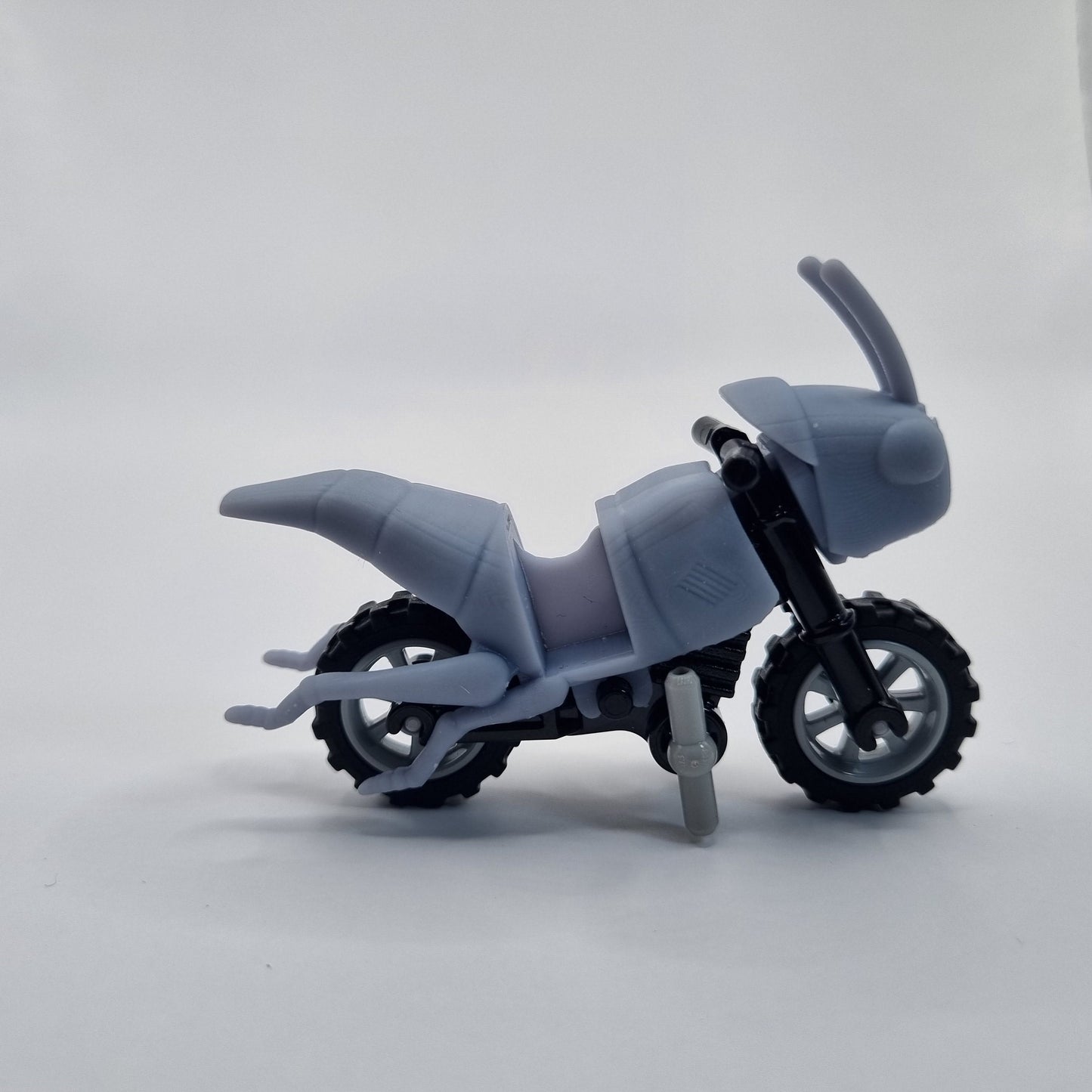 Building toy bug mothercycle!