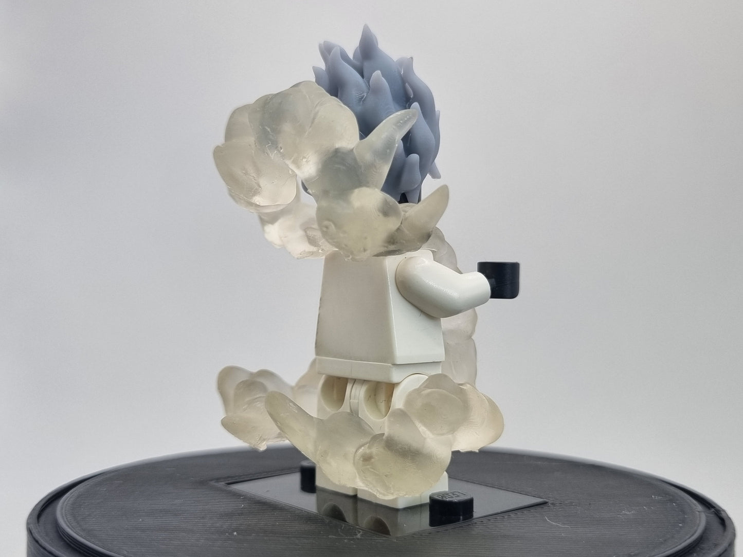 Building toy custom 3D printed transparent cloud man