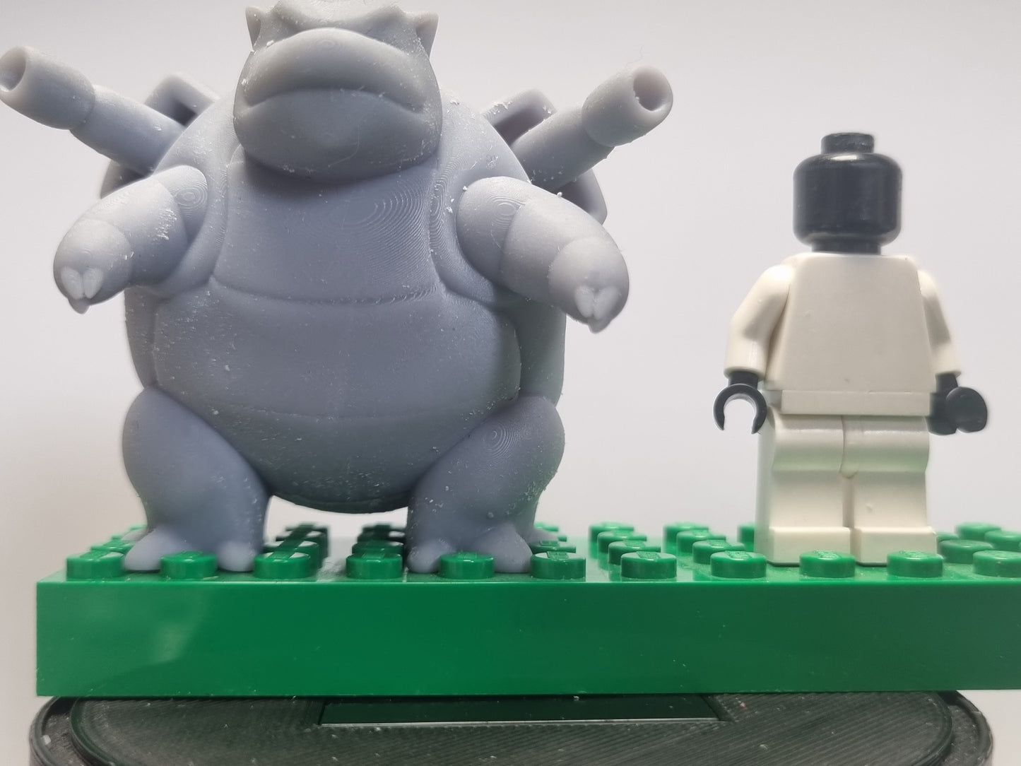 Building toy turtle with waterguns on his back!