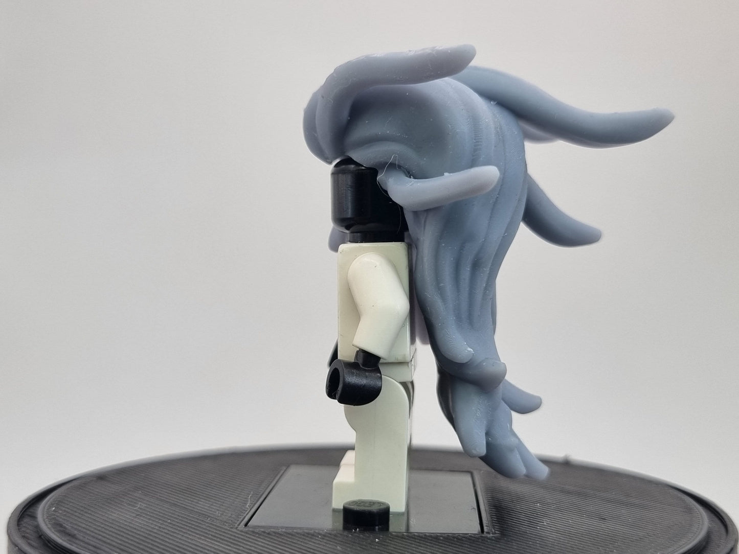 Building toy big superheroes hair
