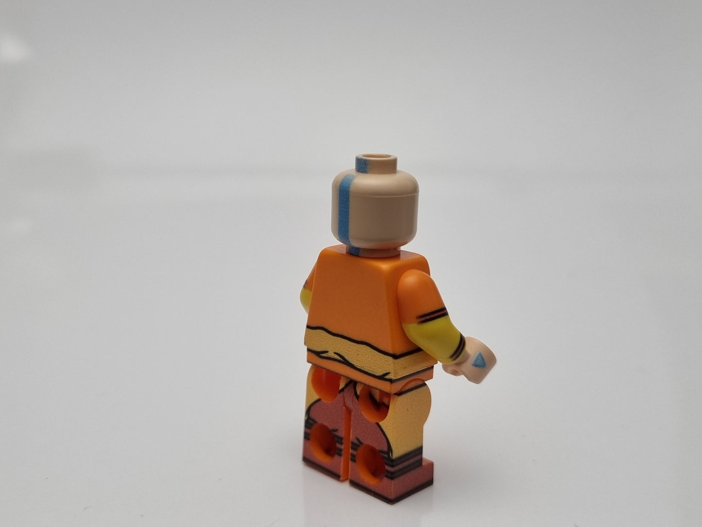Building toy elemental master custom UV printed minifigure!