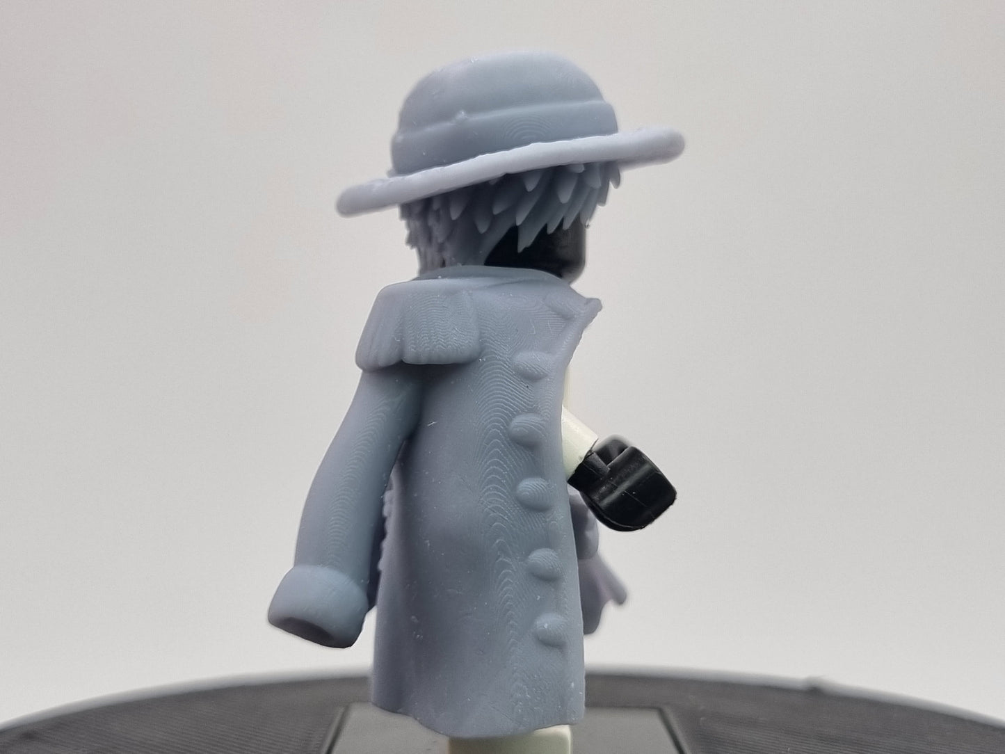 Building toy custom 3D printed rubber pirrate captain with cloak and letters!