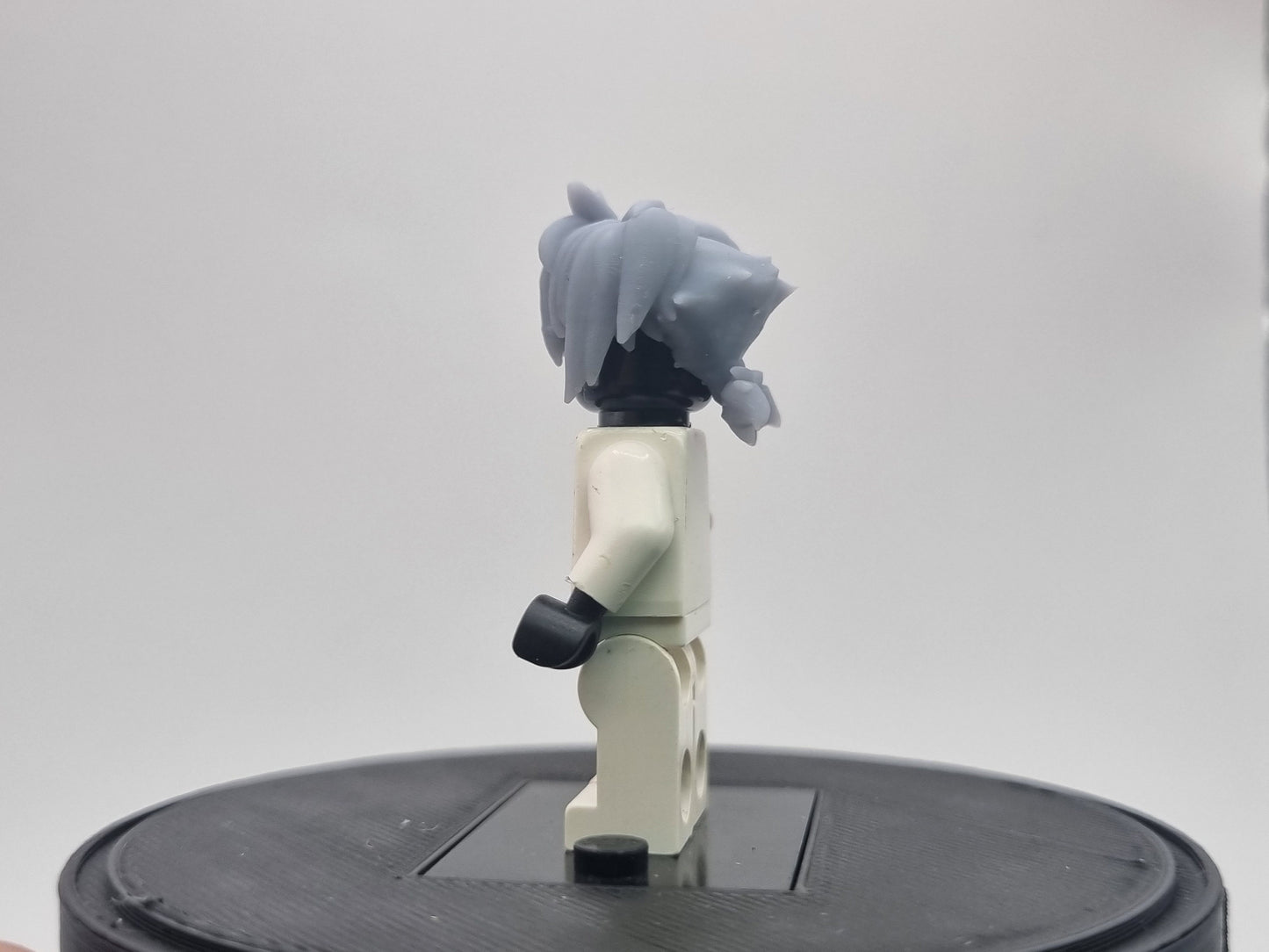Building toy custom 3D waifu with bangs!