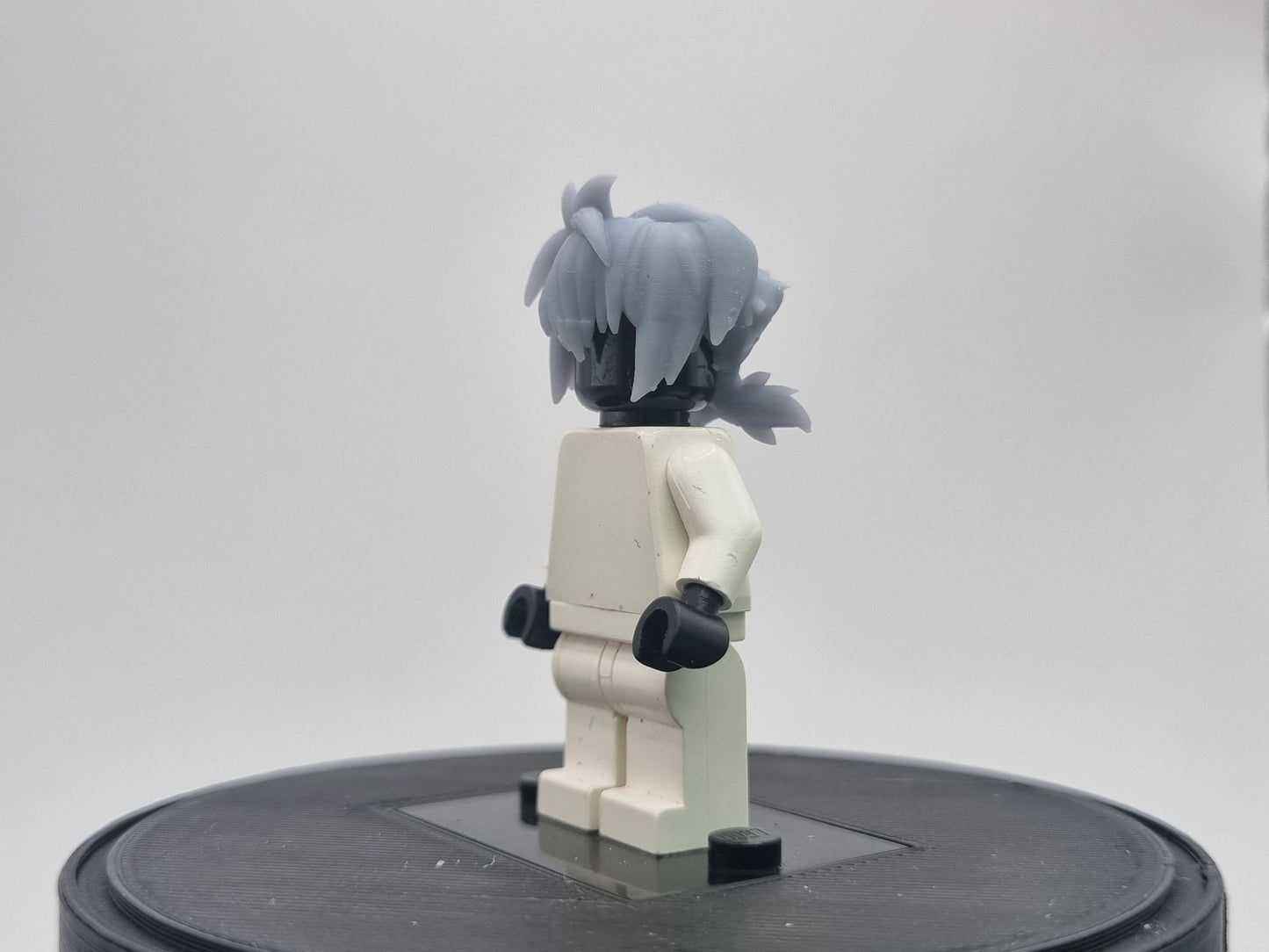 Building toy custom 3D waifu with bangs!