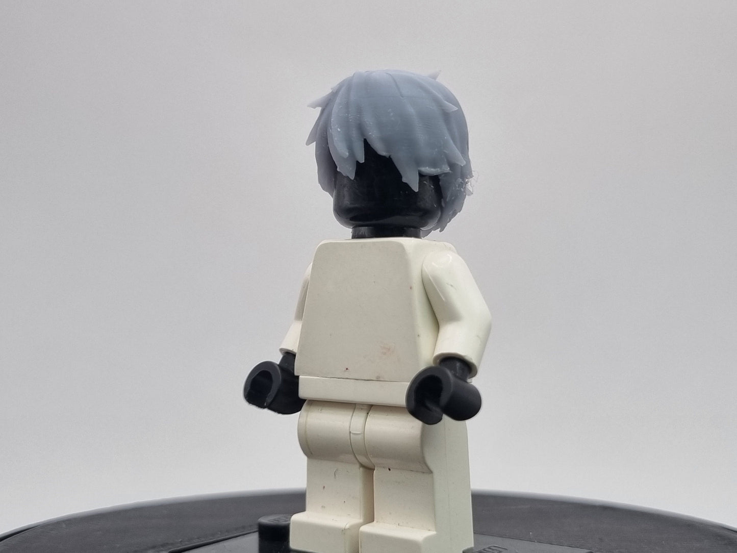 Building toy custom 3D waifu with short hair!