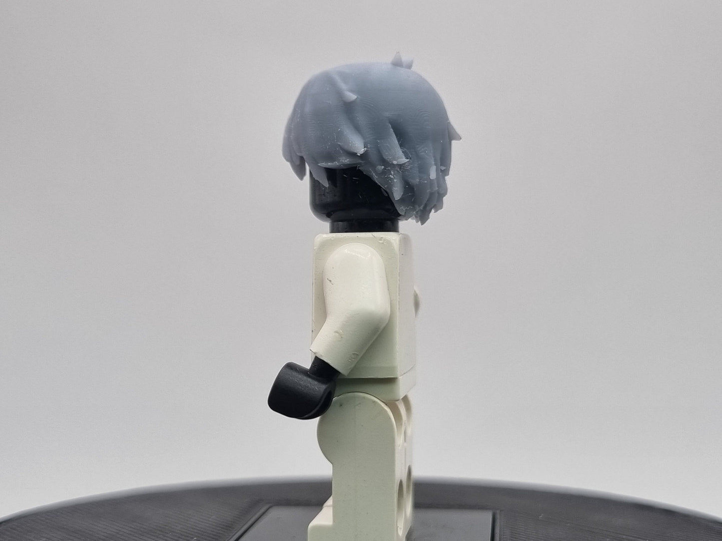 Building toy custom 3D waifu with short hair!