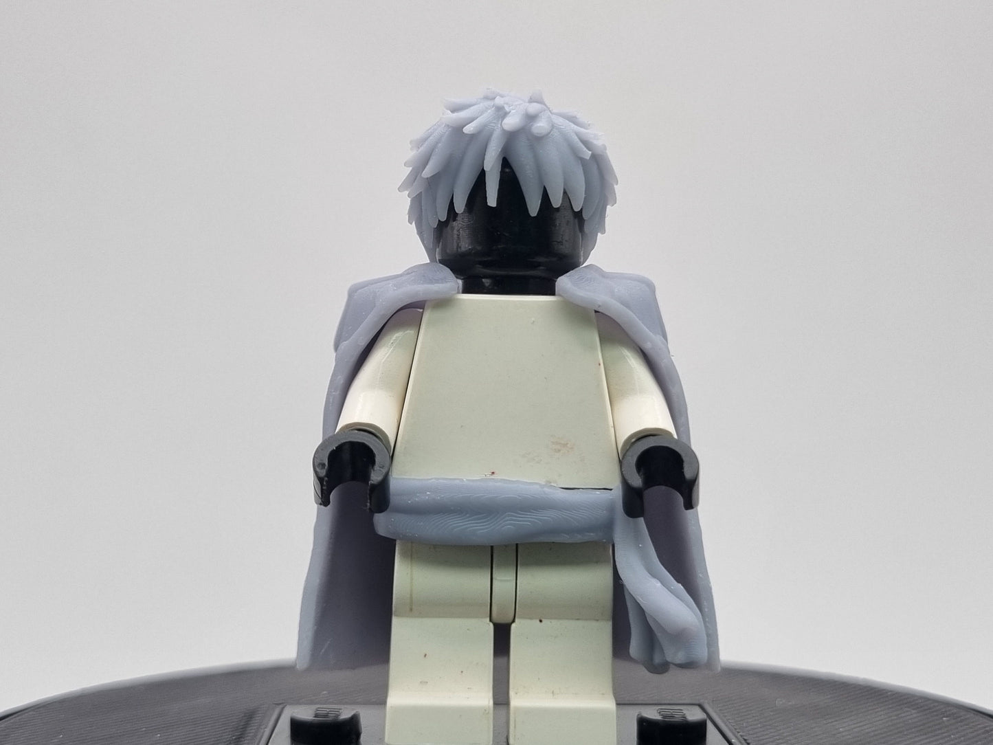 Building toy custom 3D printed rubber pirrate captain with cloak and hat off!