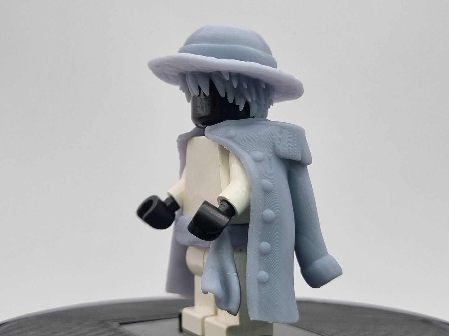Building toy custom 3D printed rubber pirrate captain with cloak!