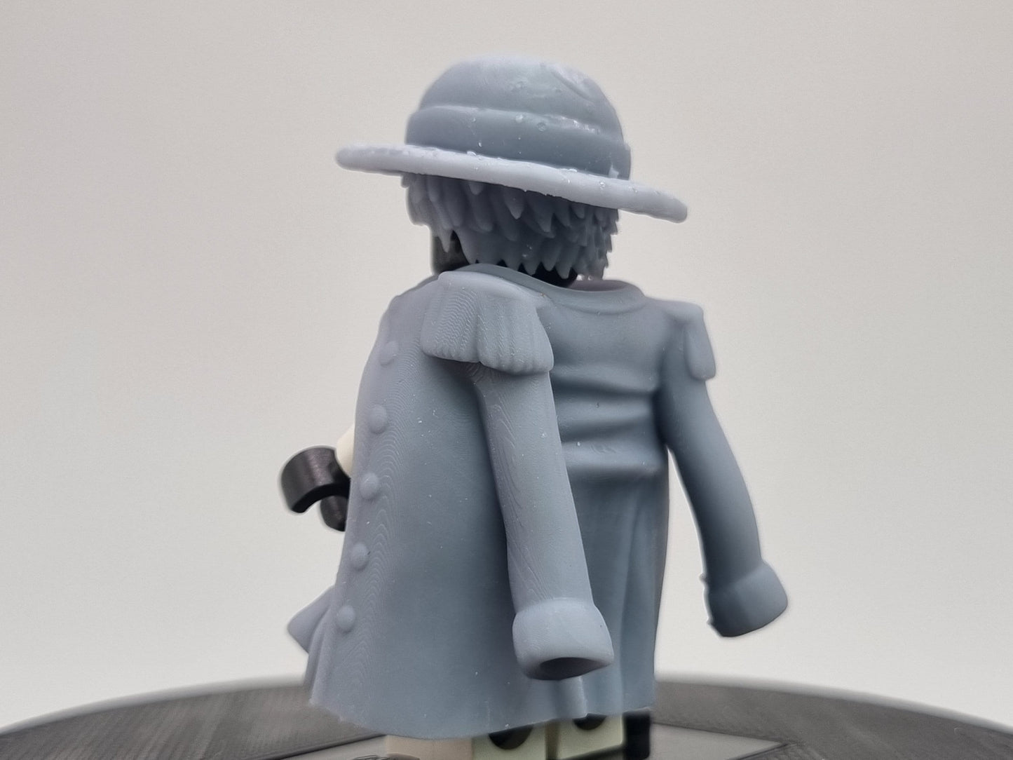 Building toy custom 3D printed rubber pirrate captain with cloak!