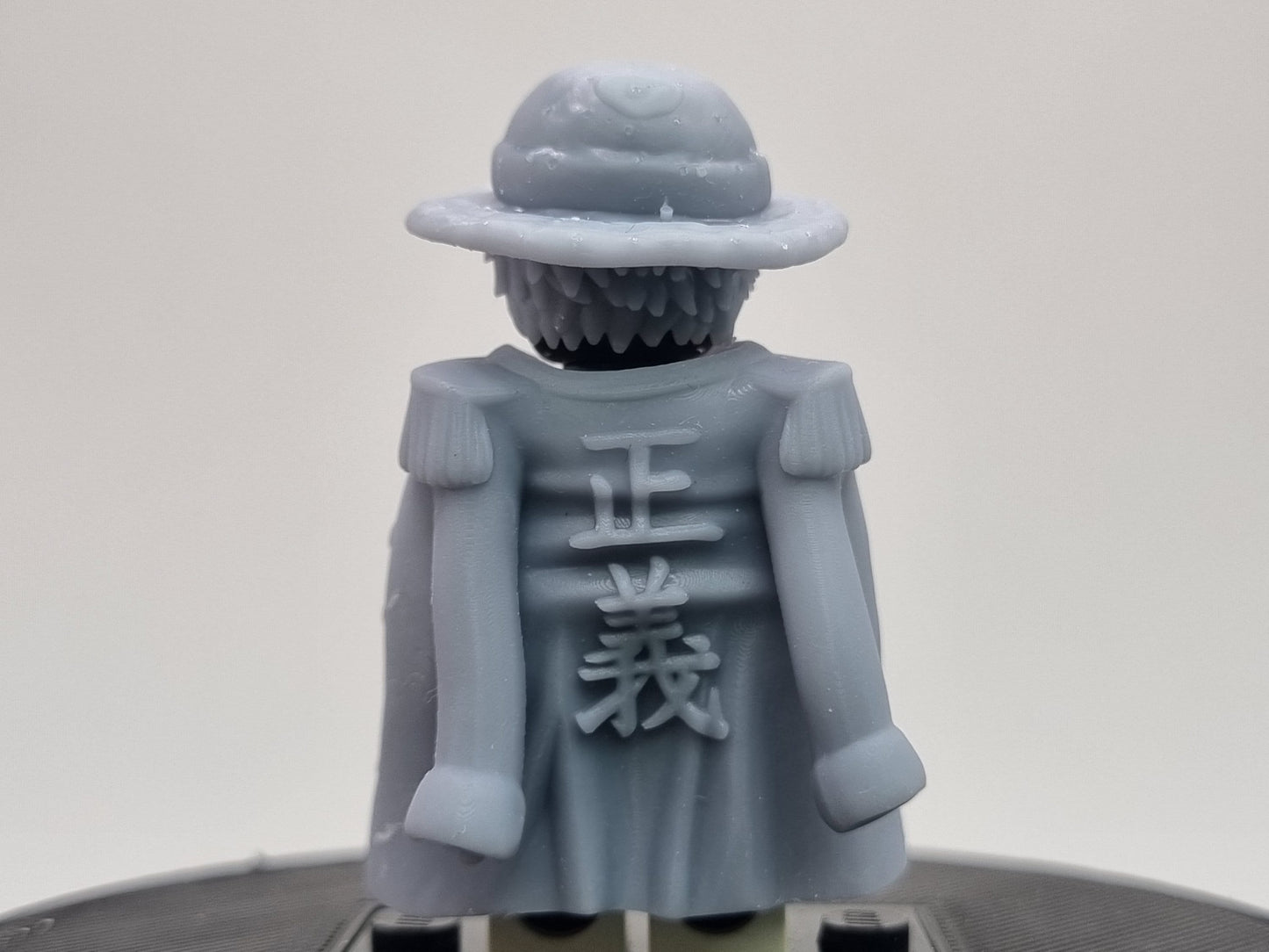 Building toy custom 3D printed rubber pirrate captain with cloak and letters!