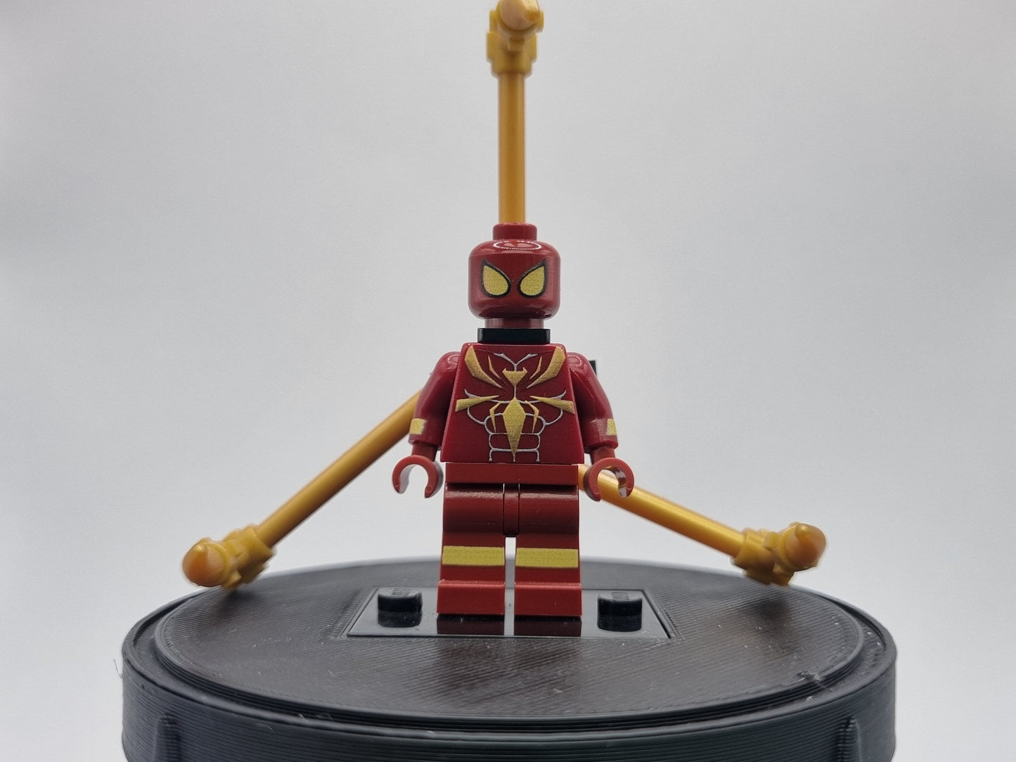 Building toy custom UV printed spider!