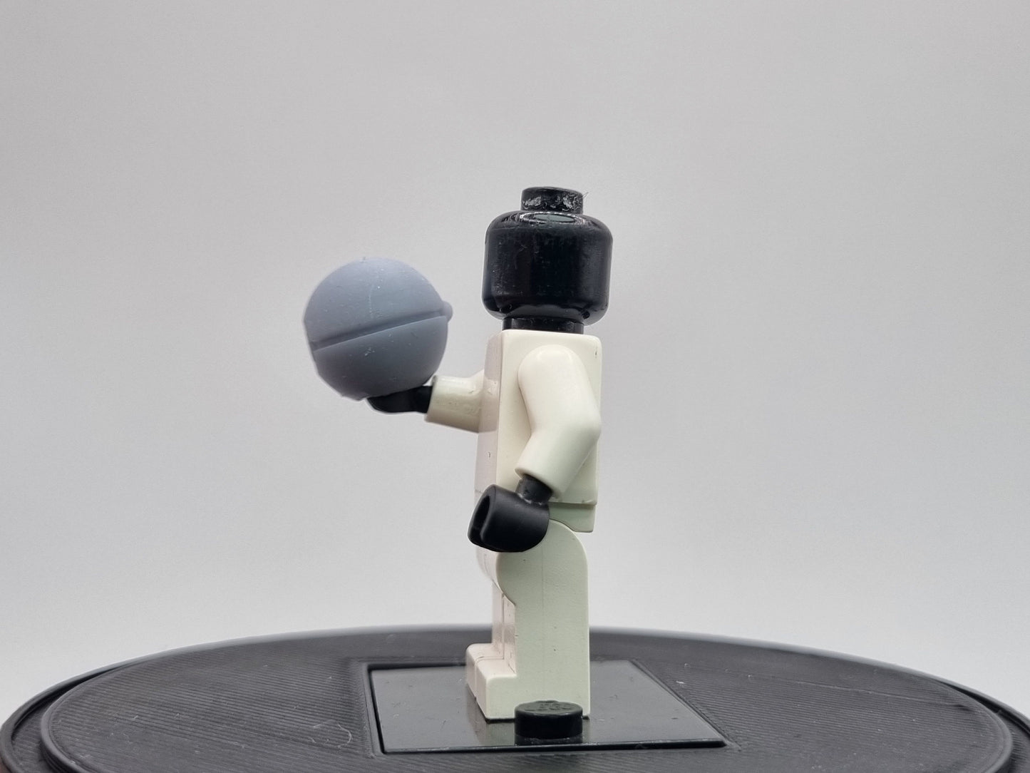 Building toy custom 3D printed animal catching balls!
