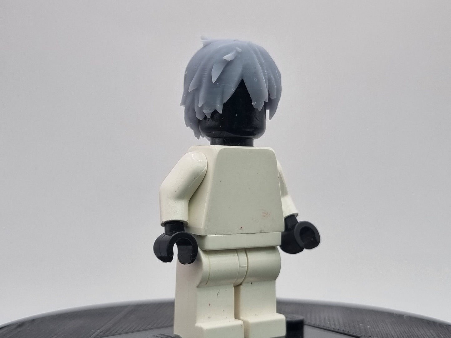 Building toy custom 3D waifu with short hair!